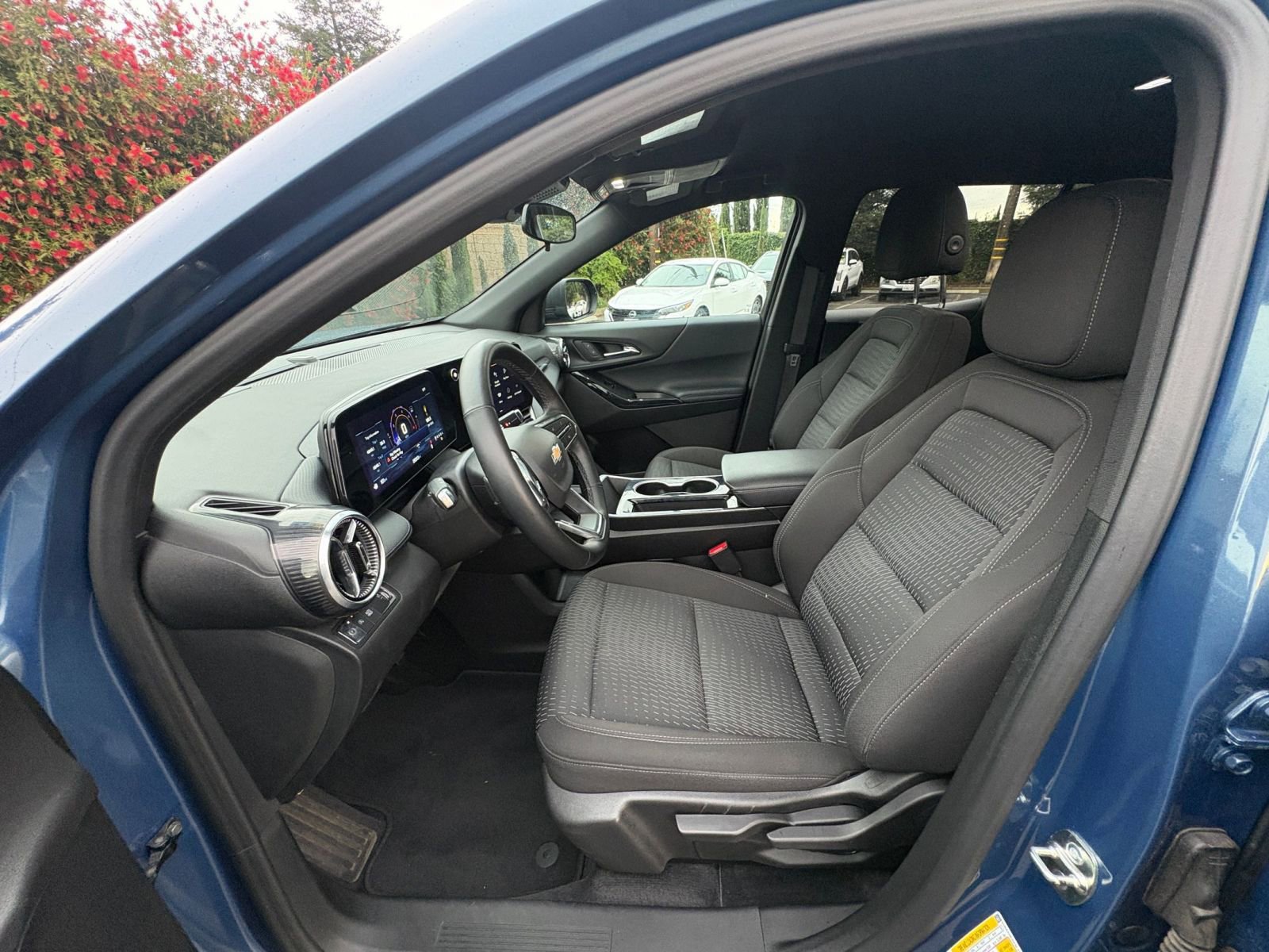 Thumbnail: 2025 Chevrolet Equinox - 28