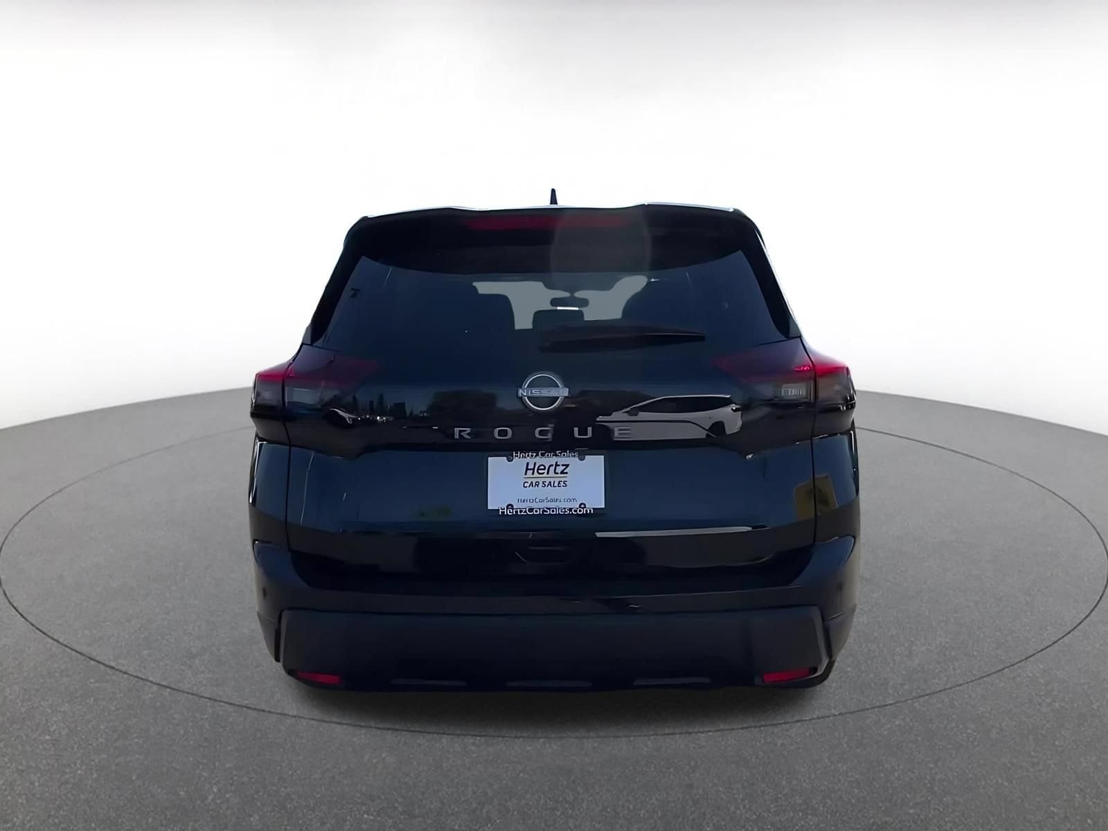 Thumbnail: 2025 Nissan Rogue - 12