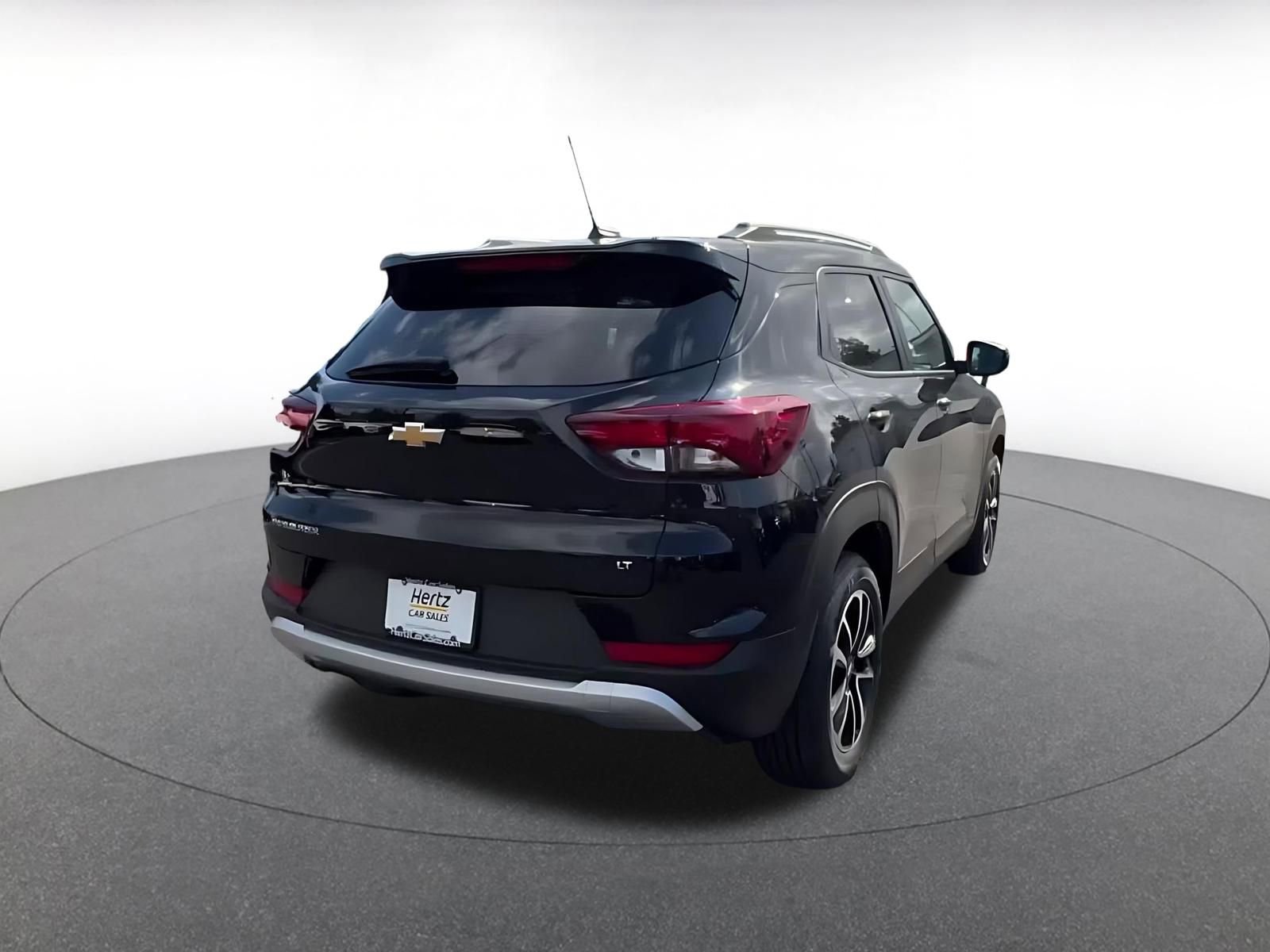 Thumbnail: 2025 Chevrolet TrailBlazer - 14