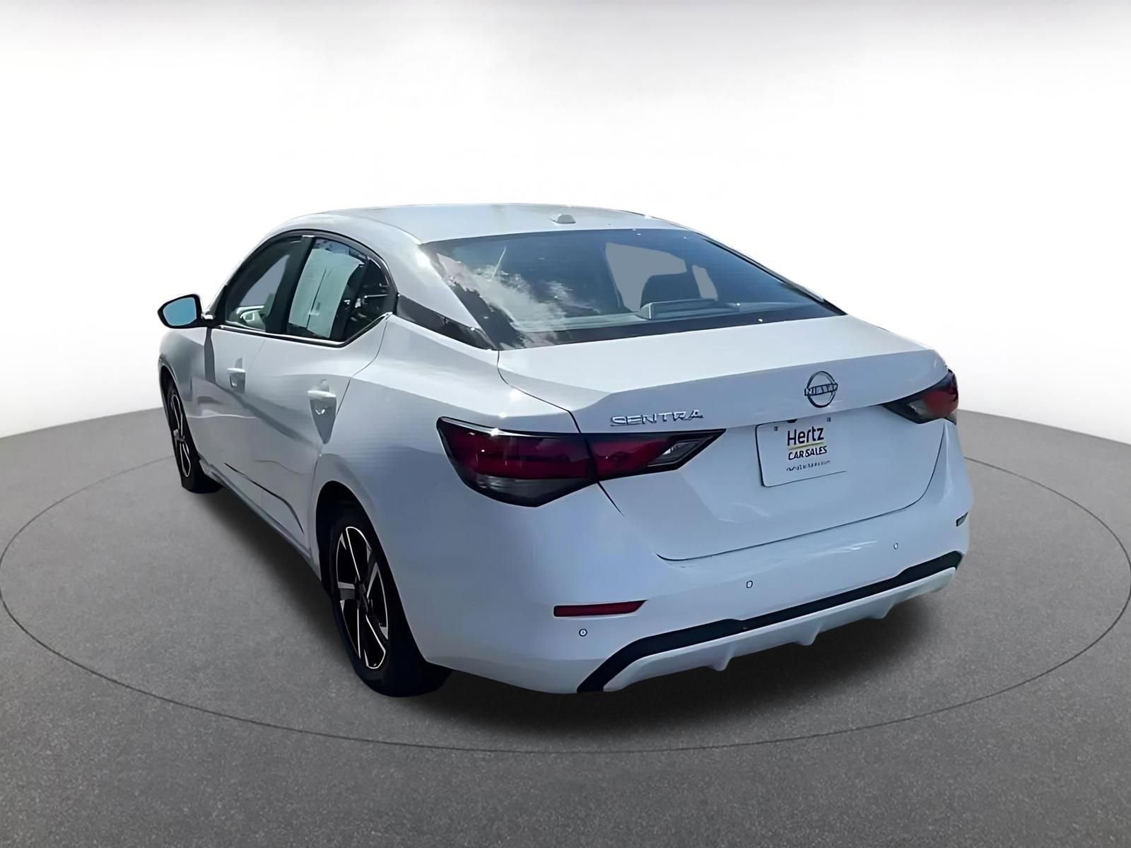 Thumbnail: 2025 Nissan Sentra - 11