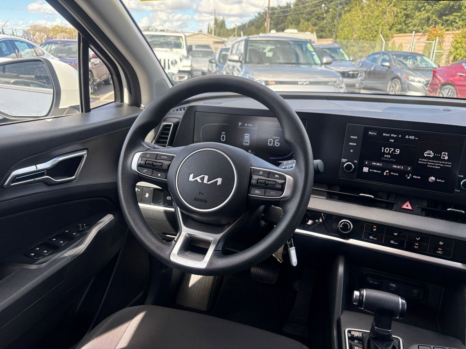 Thumbnail: 2025 Kia Sportage - 32