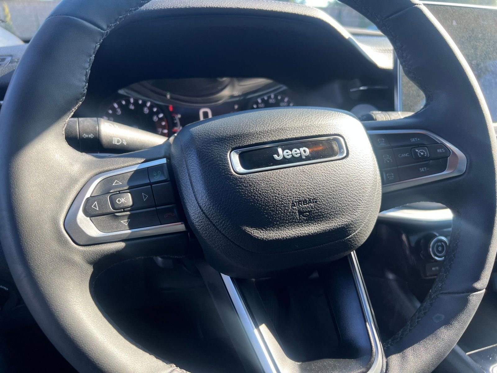 Thumbnail: 2025 Jeep Compass - 28