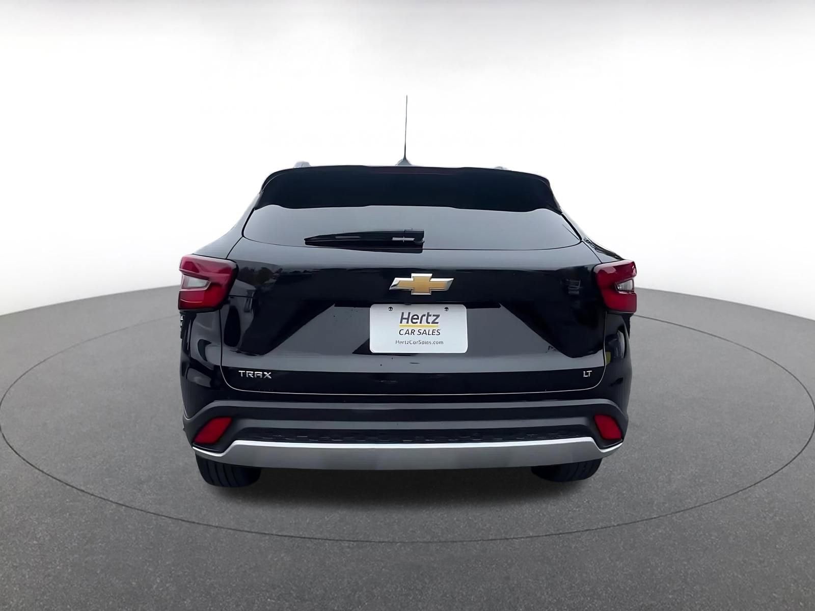 Thumbnail: 2025 Chevrolet Trax - 12