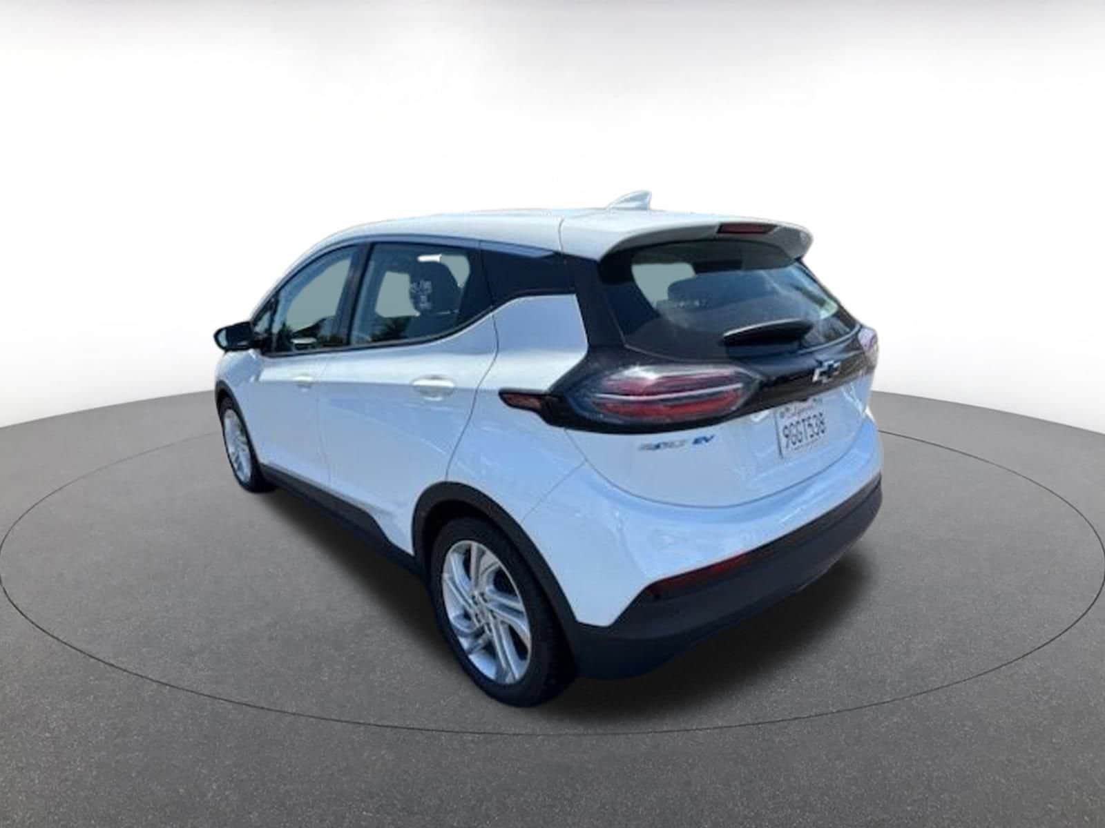 Thumbnail: 2023 Chevrolet Bolt EV - 3