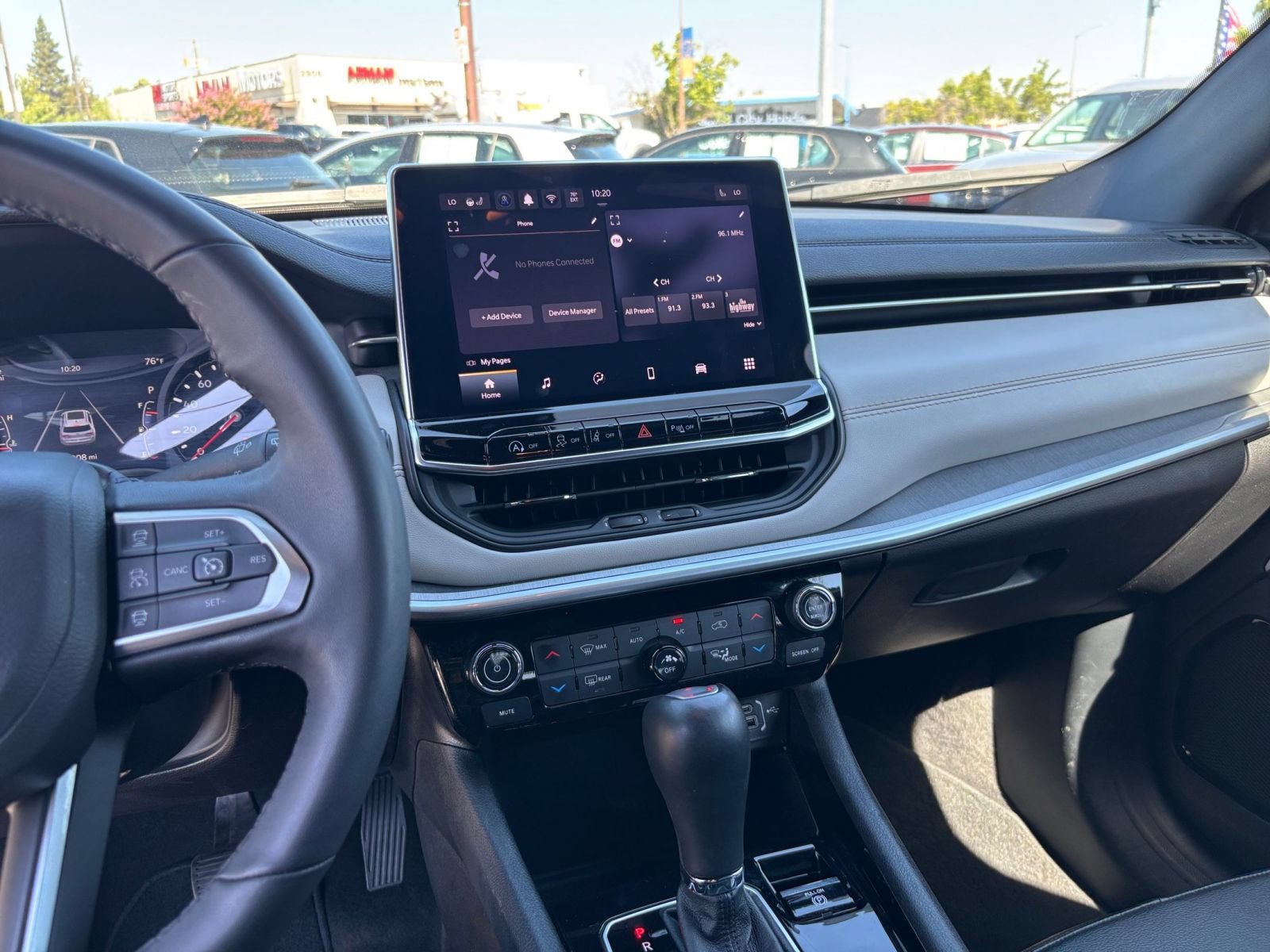Thumbnail: 2025 Jeep Compass - 17