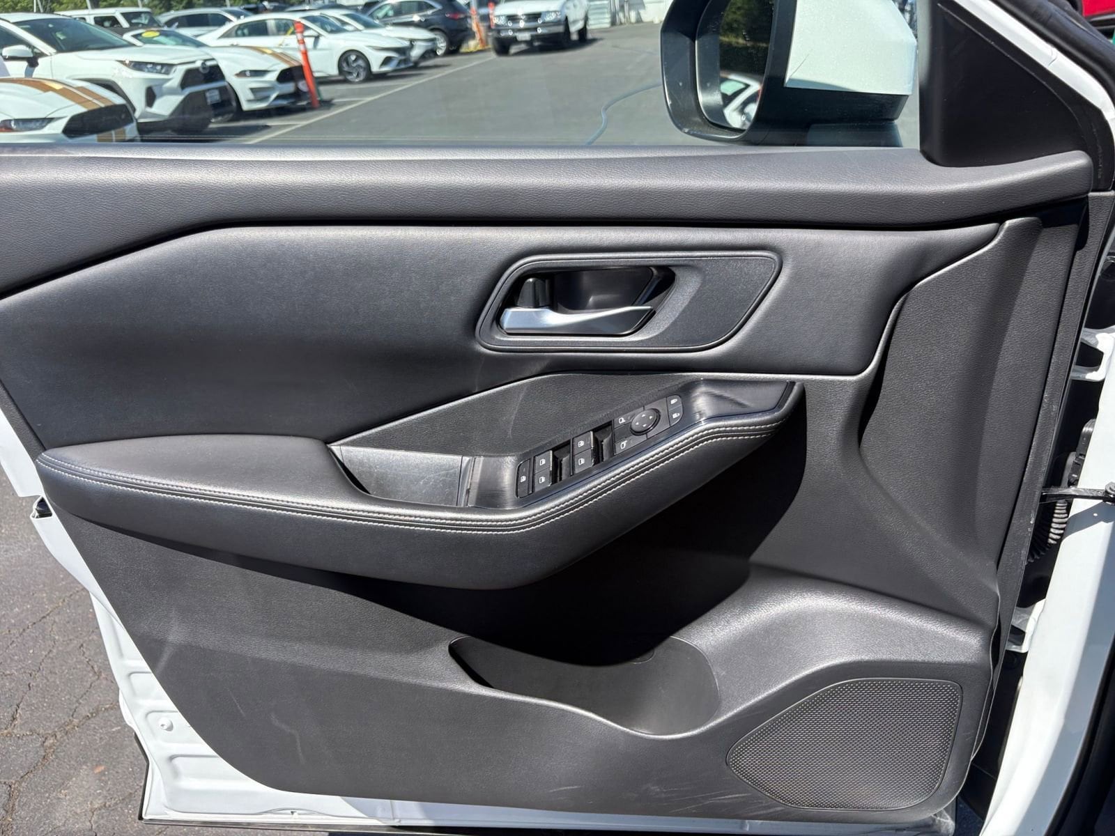 Thumbnail: 2024 Nissan Rogue - 18