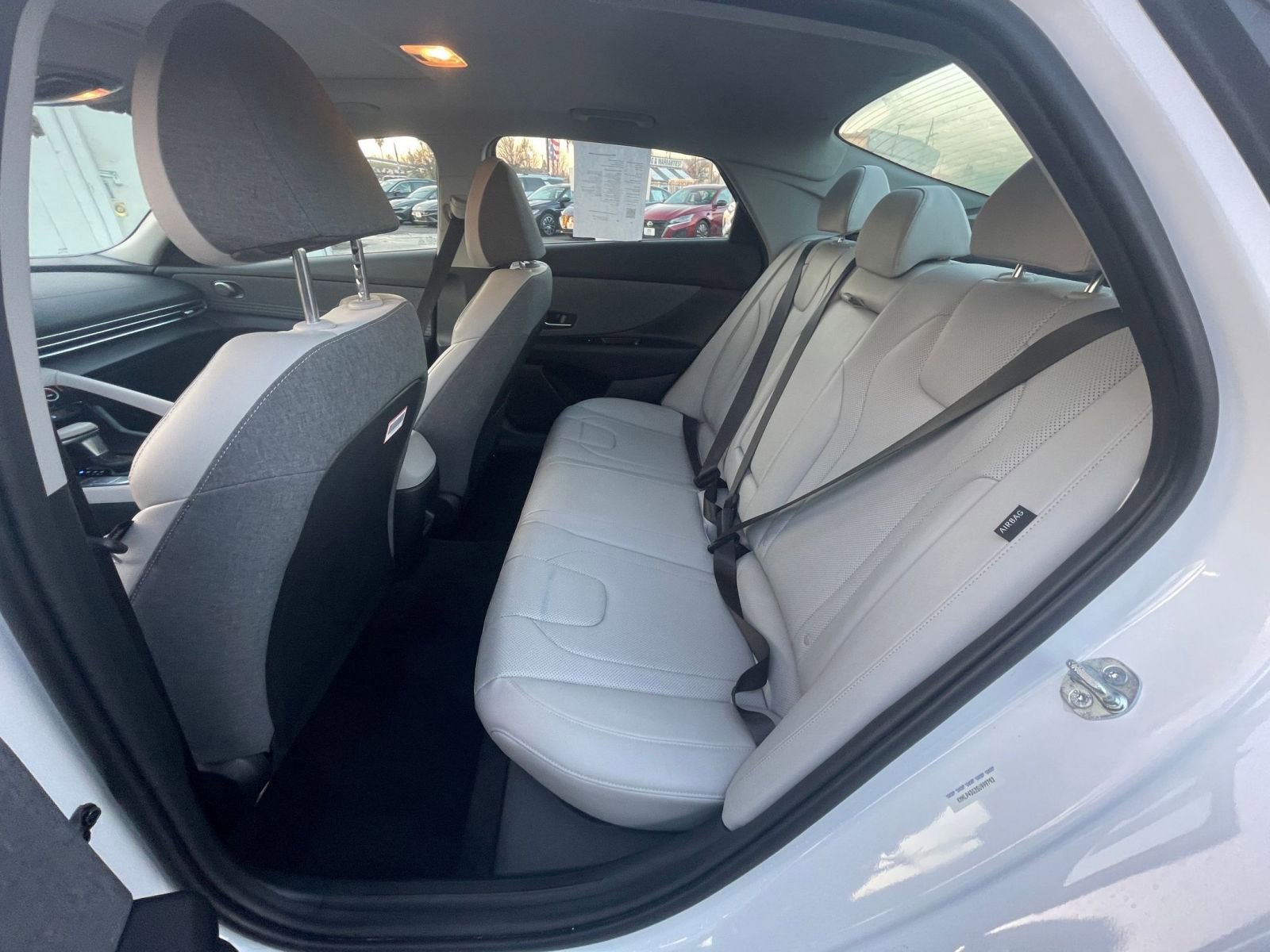 Thumbnail: 2025 Hyundai Elantra - 28