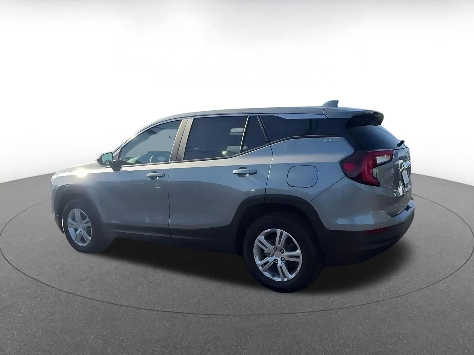 Thumbnail: 2024 GMC Terrain - 10