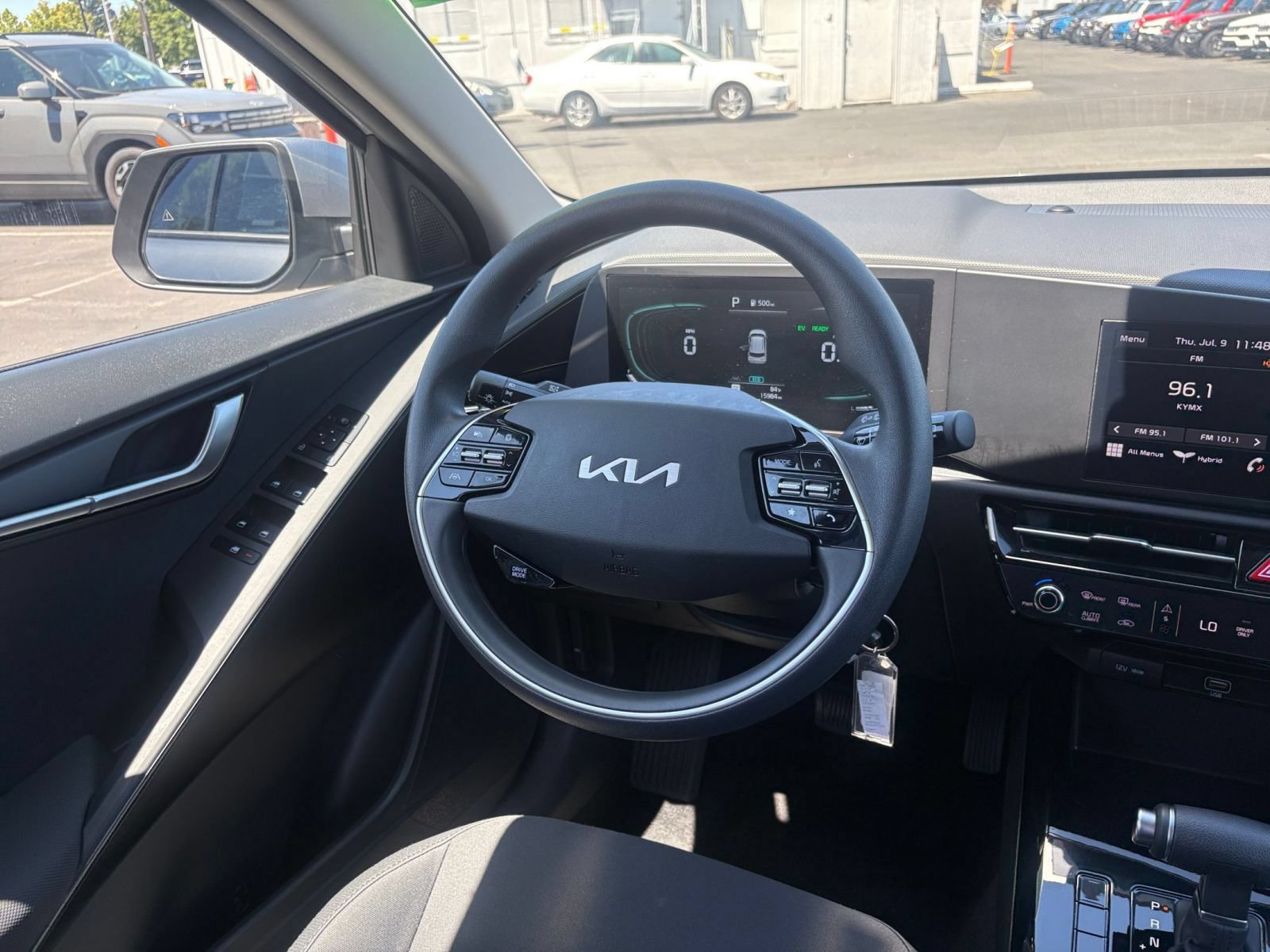 Thumbnail: 2026 Kia Niro - 32