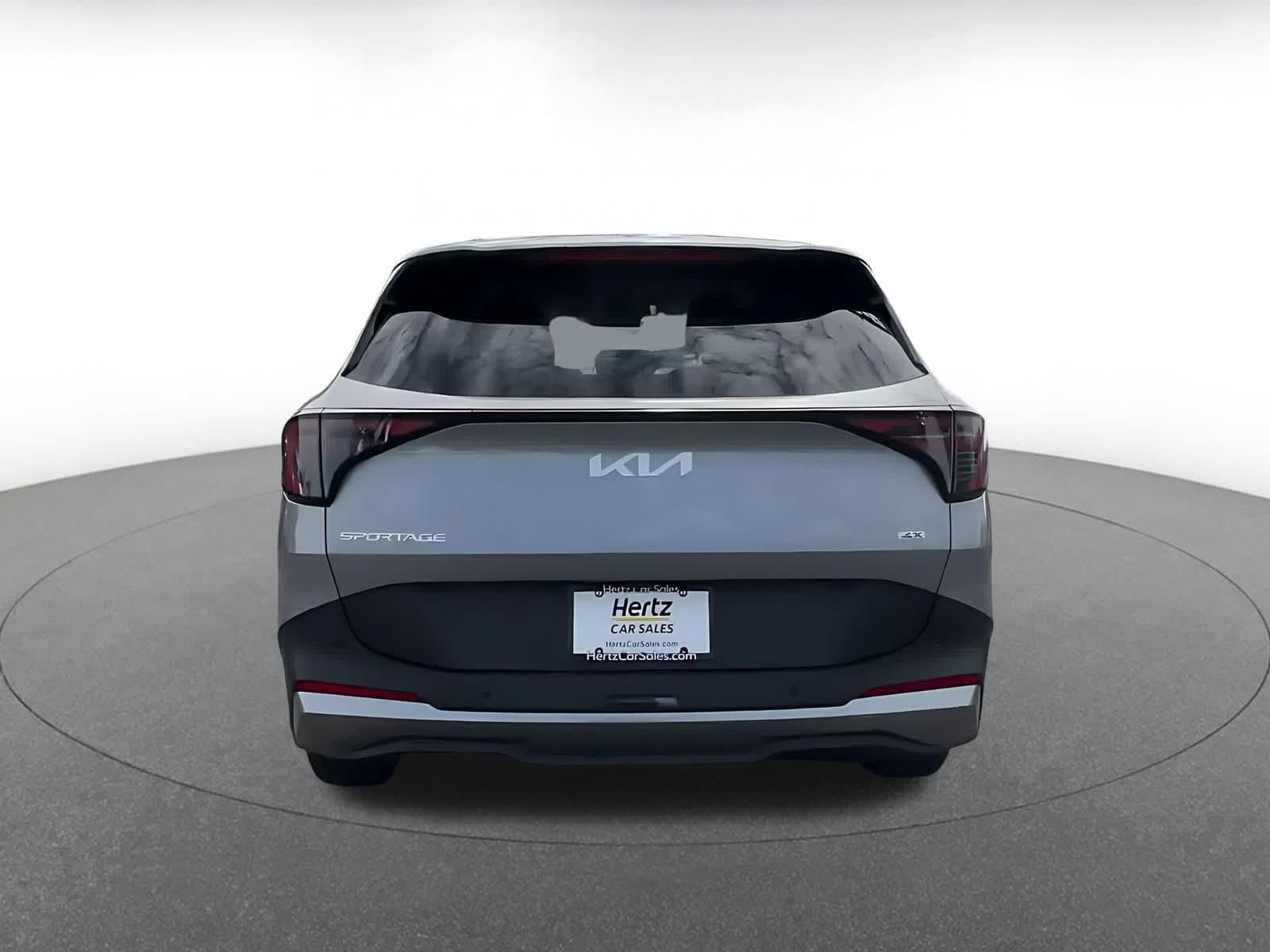 Thumbnail: 2026 Kia Sportage - 10