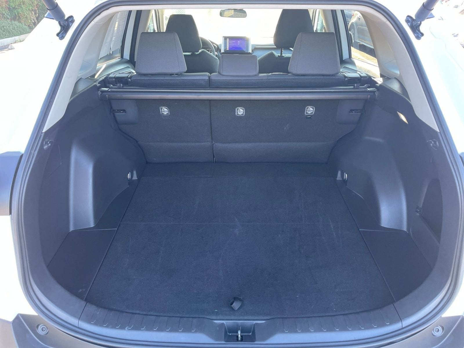 Thumbnail: 2025 Toyota RAV4 - 34