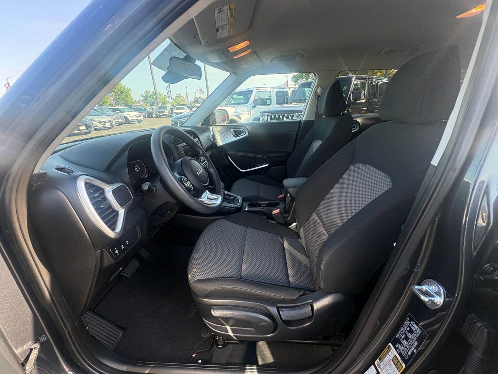 Thumbnail: 2025 Kia Soul - 24