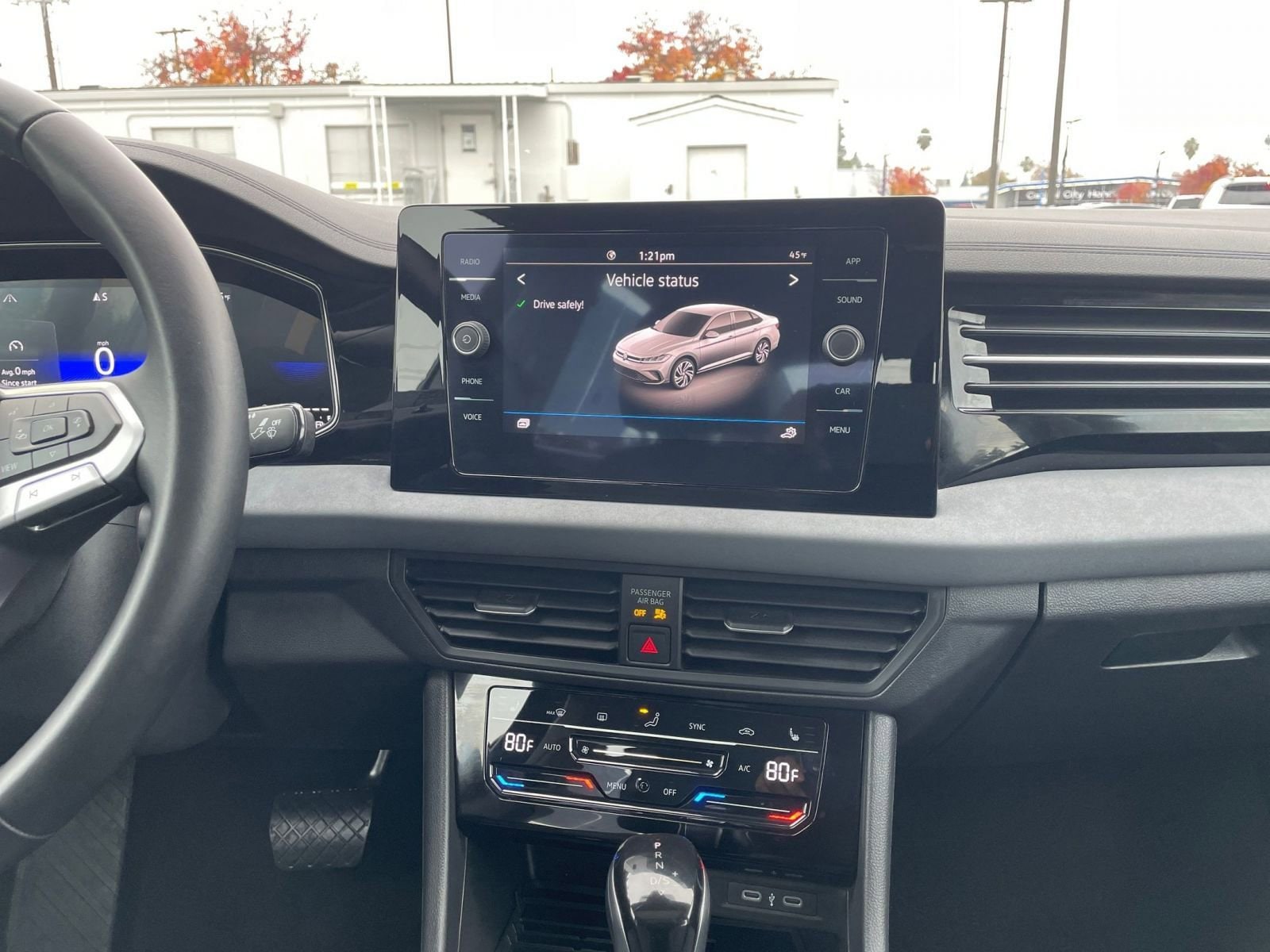 Thumbnail: 2025 Volkswagen Jetta - 18