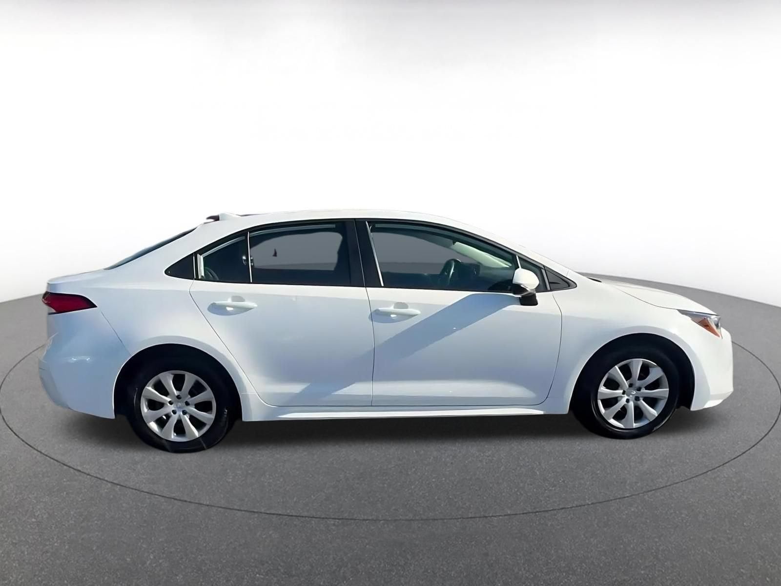 Thumbnail: 2025 Toyota Corolla - 16