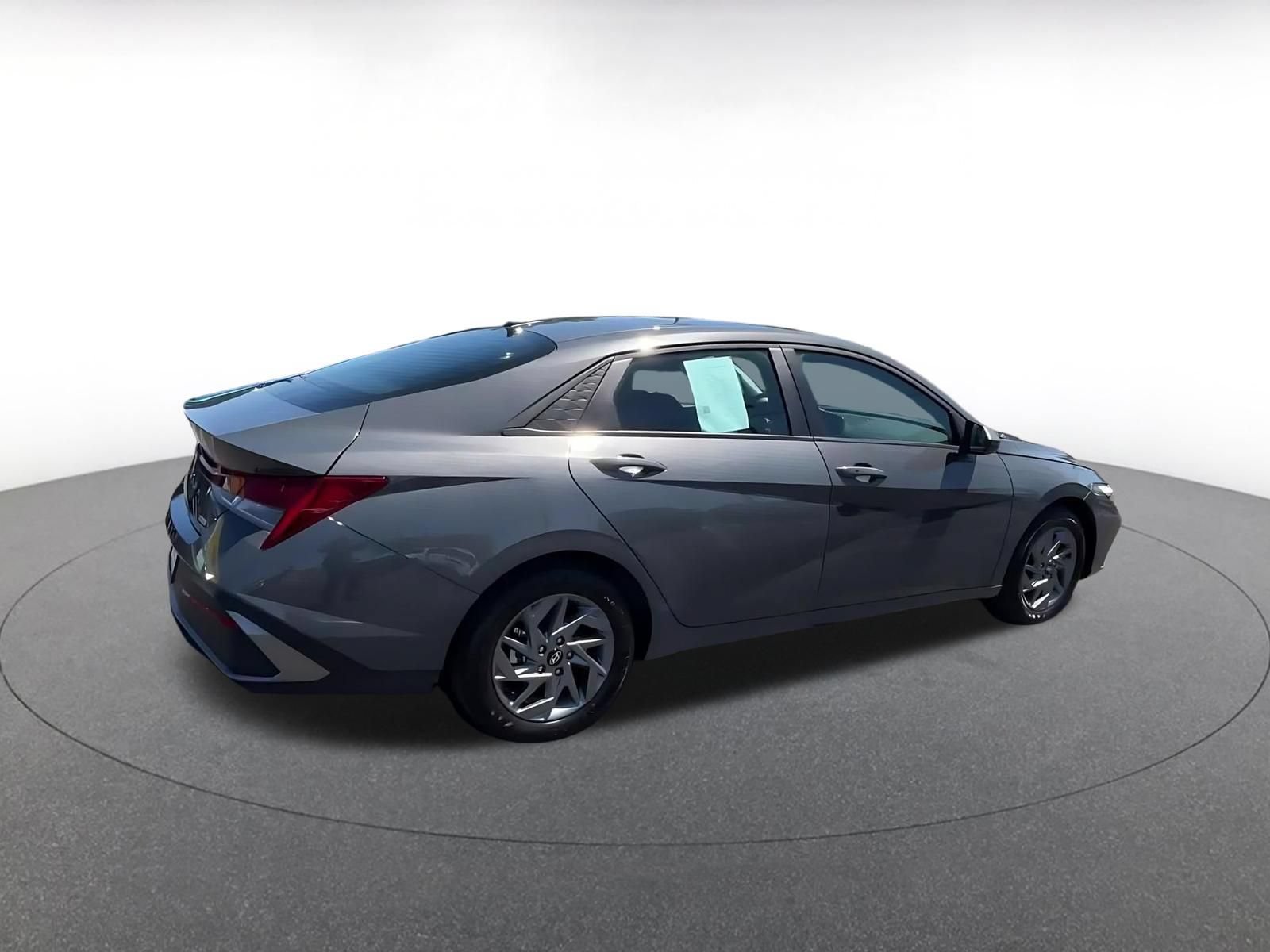 Thumbnail: 2026 Hyundai Elantra - 14