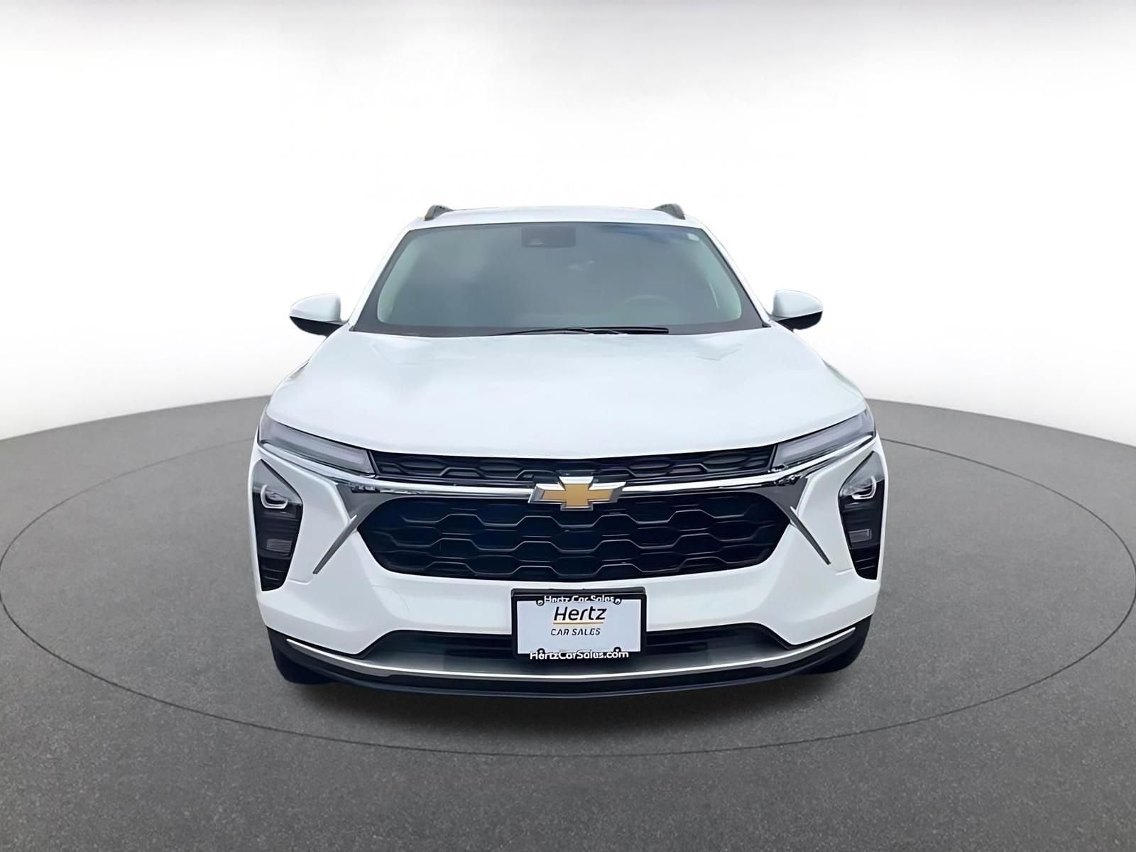 Thumbnail: 2025 Chevrolet Trax - 4