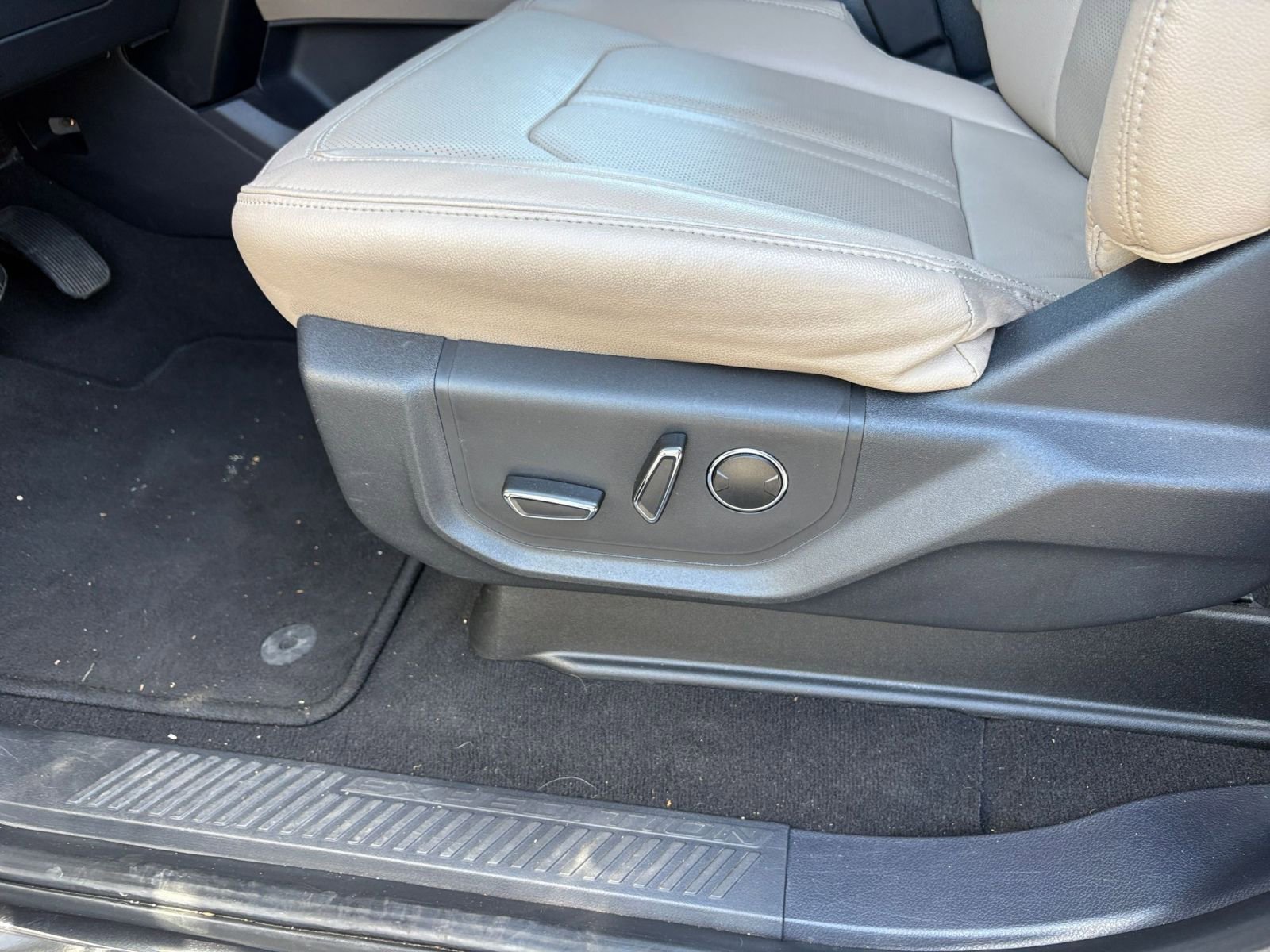 Thumbnail: 2024 Ford Expedition - 23