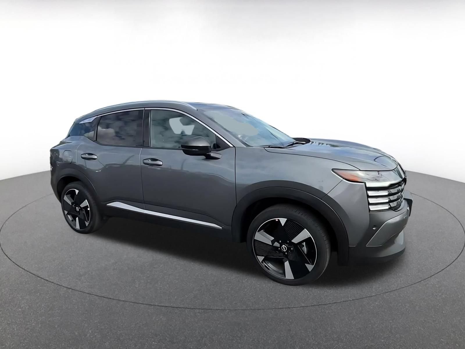 Thumbnail: 2026 Nissan Kicks - 2