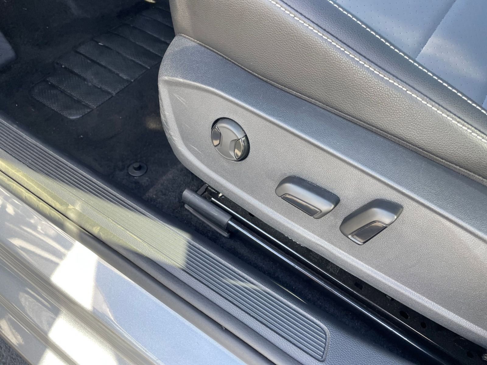 Thumbnail: 2025 Volkswagen Jetta - 23