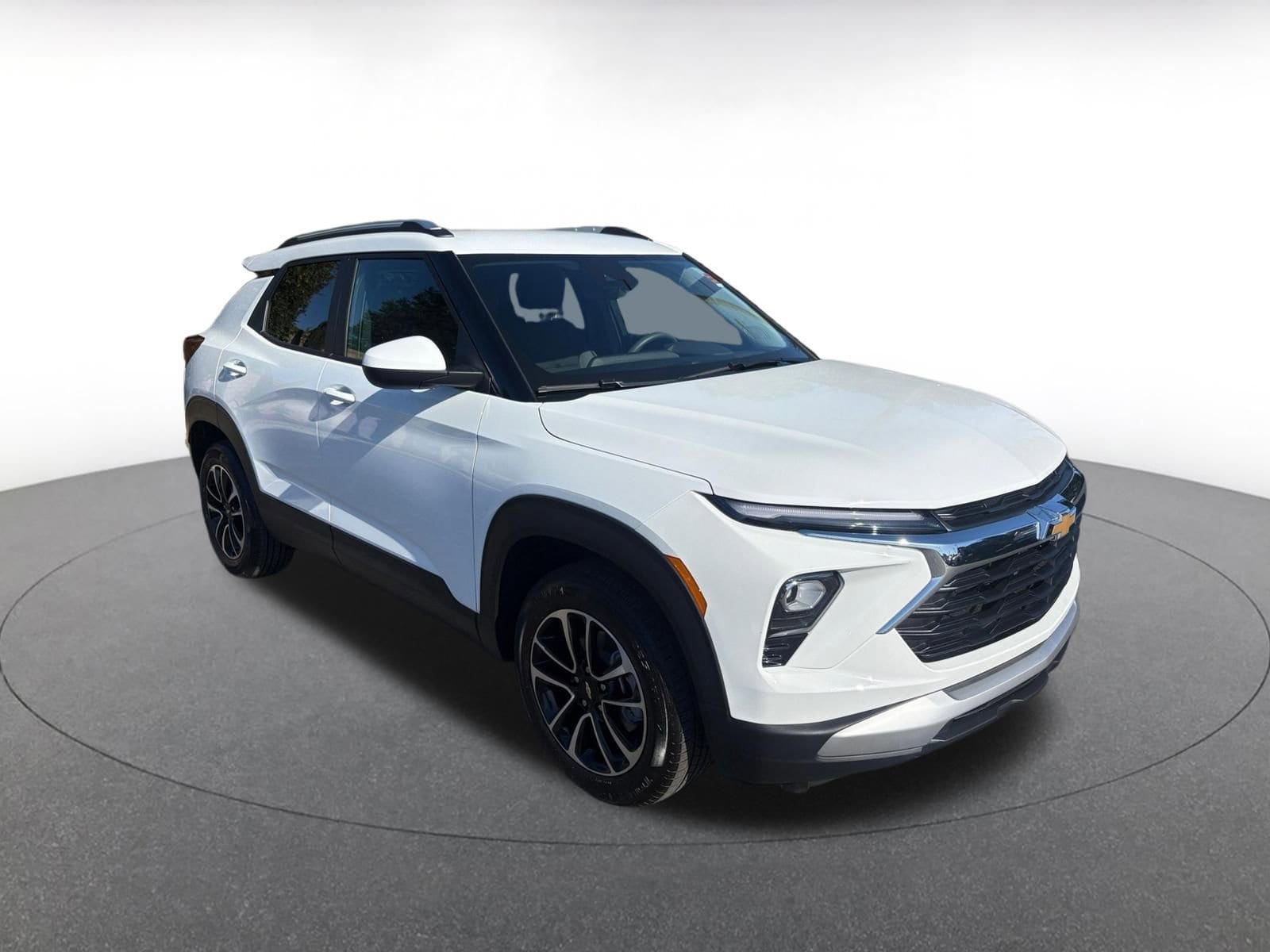 Thumbnail: 2025 Chevrolet TrailBlazer - 1