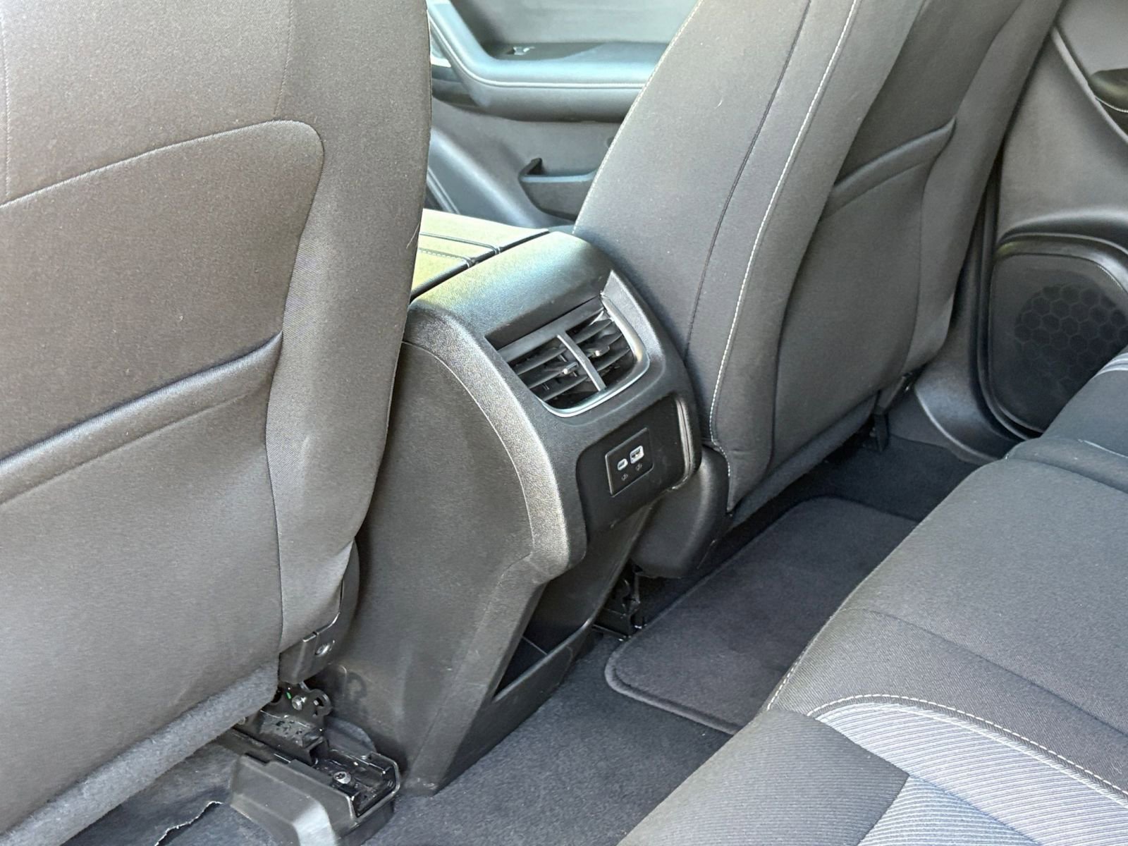 Thumbnail: 2025 Chevrolet Blazer - 24