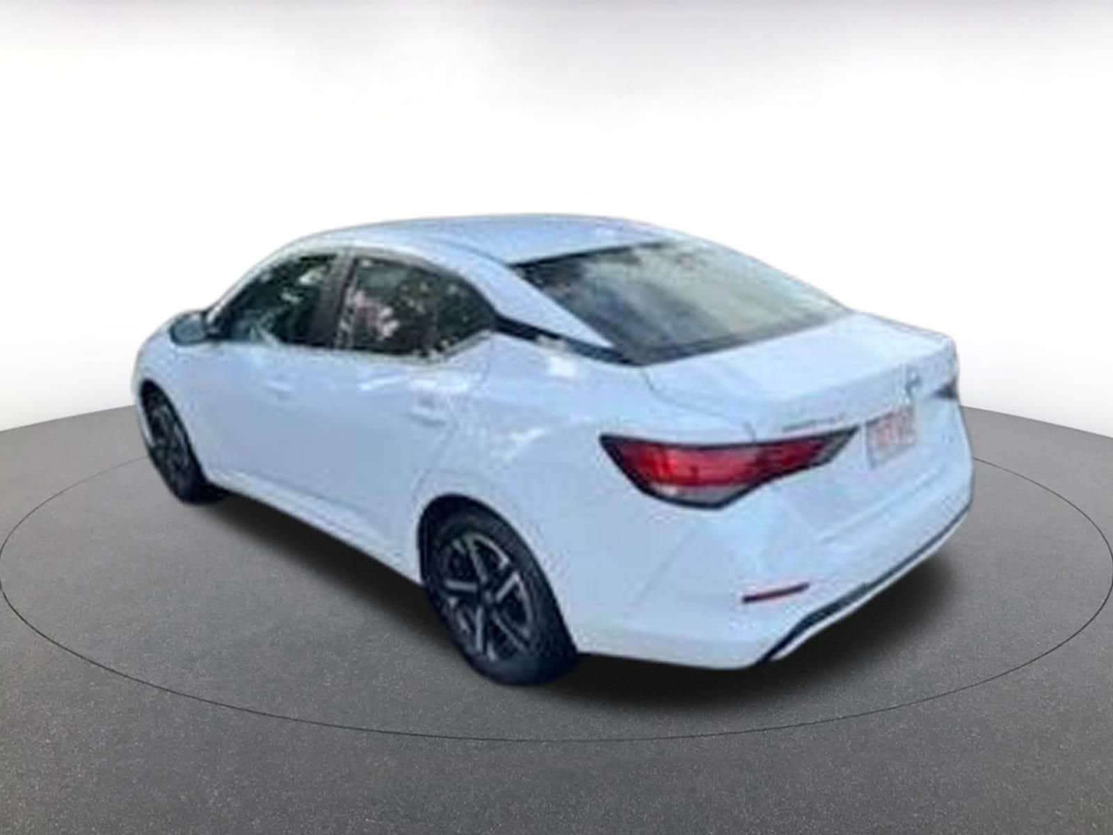 Thumbnail: 2025 Nissan Sentra - 3