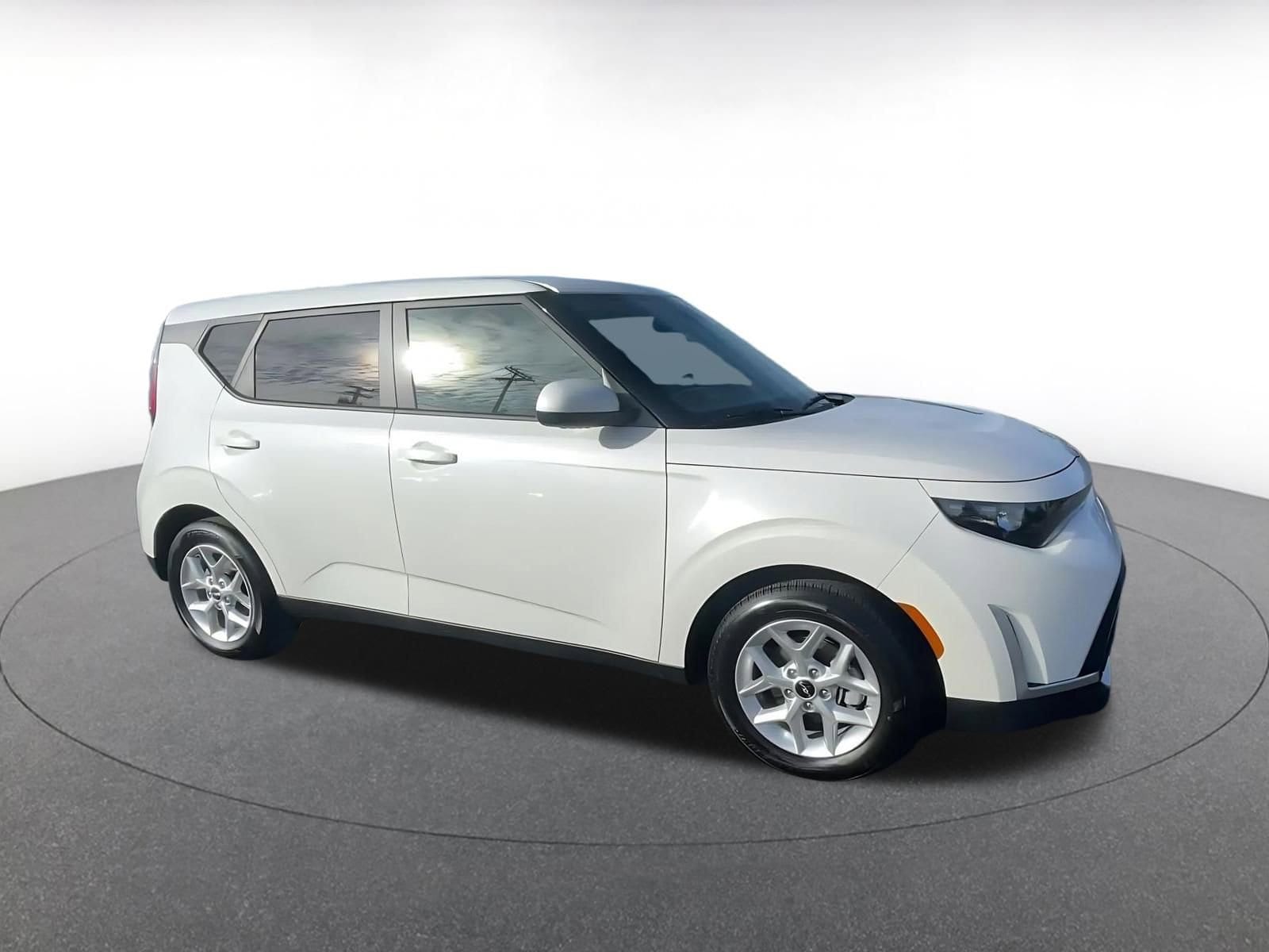 Thumbnail: 2025 Kia Soul - 2