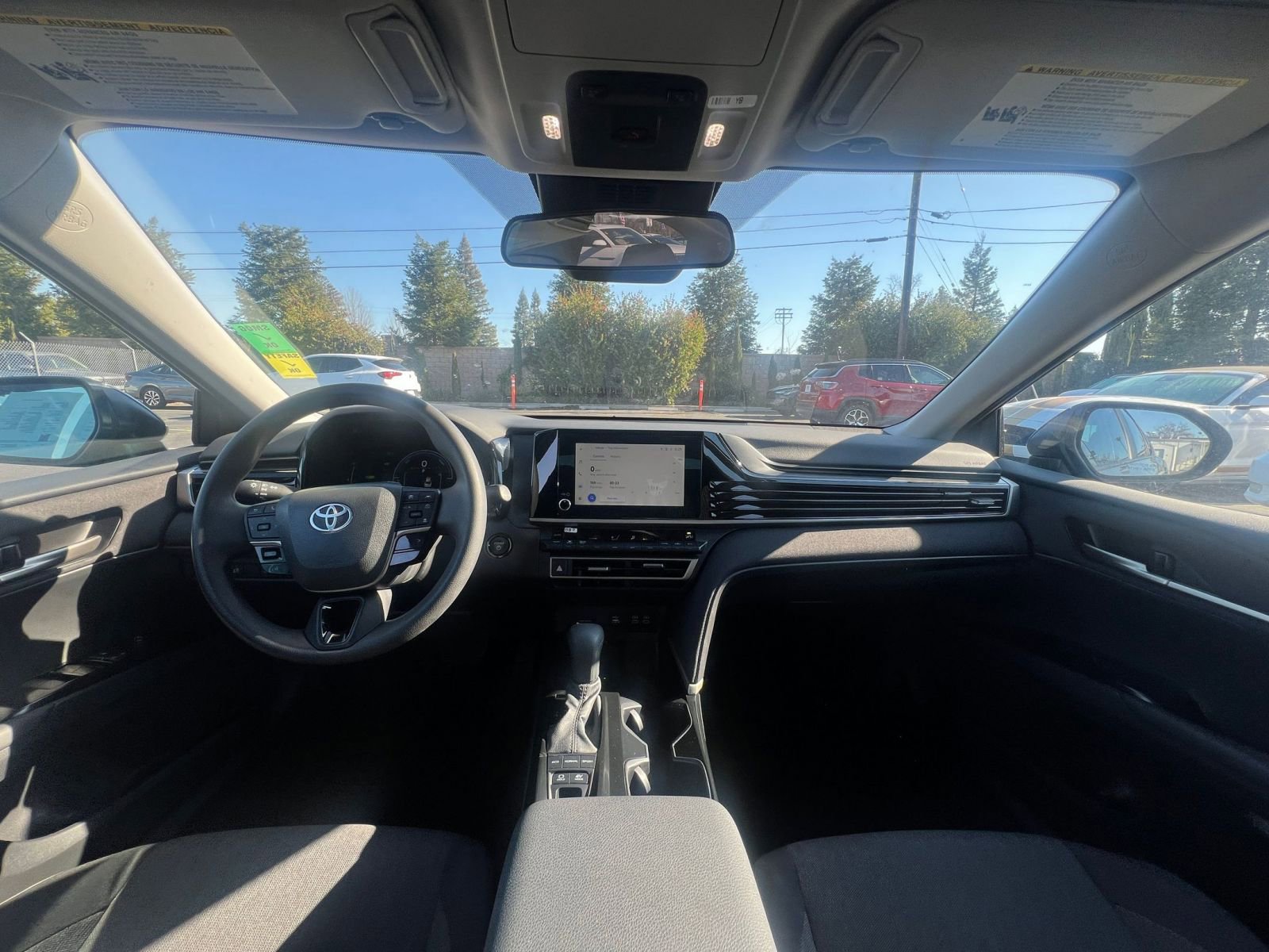 Thumbnail: 2025 Toyota Camry - 33