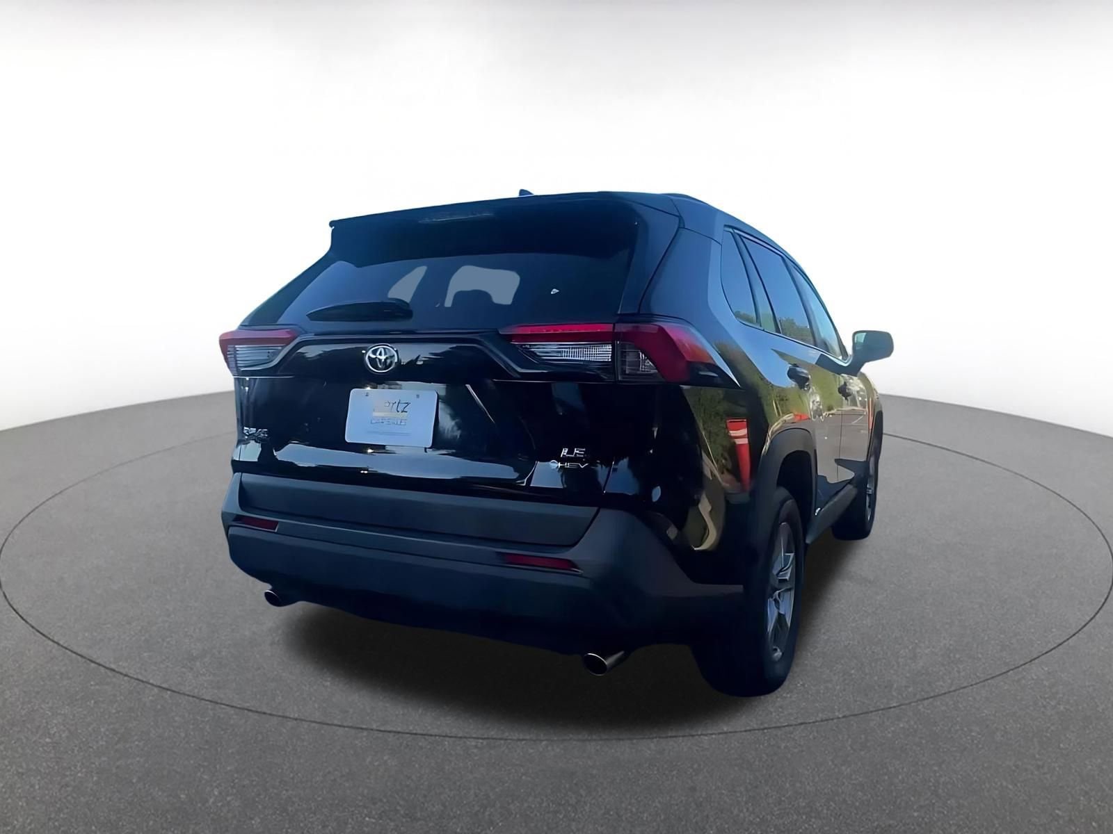 Thumbnail: 2025 Toyota RAV4 - 15