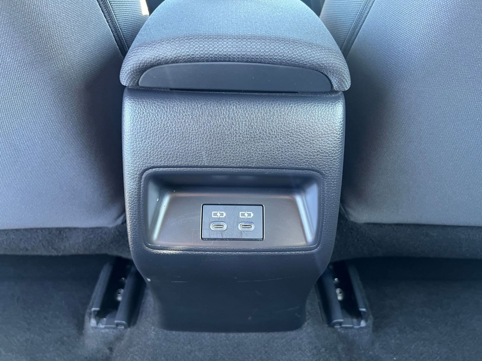 Thumbnail: 2025 Toyota Corolla - 24