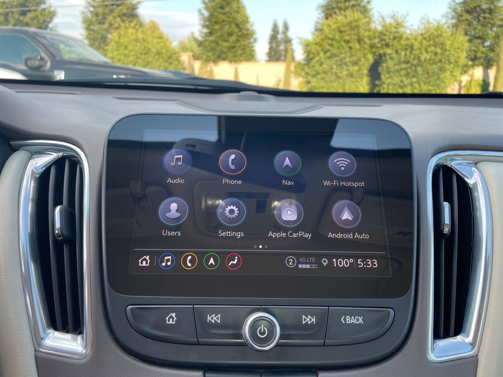 Thumbnail: 2024 Chevrolet Malibu - 21