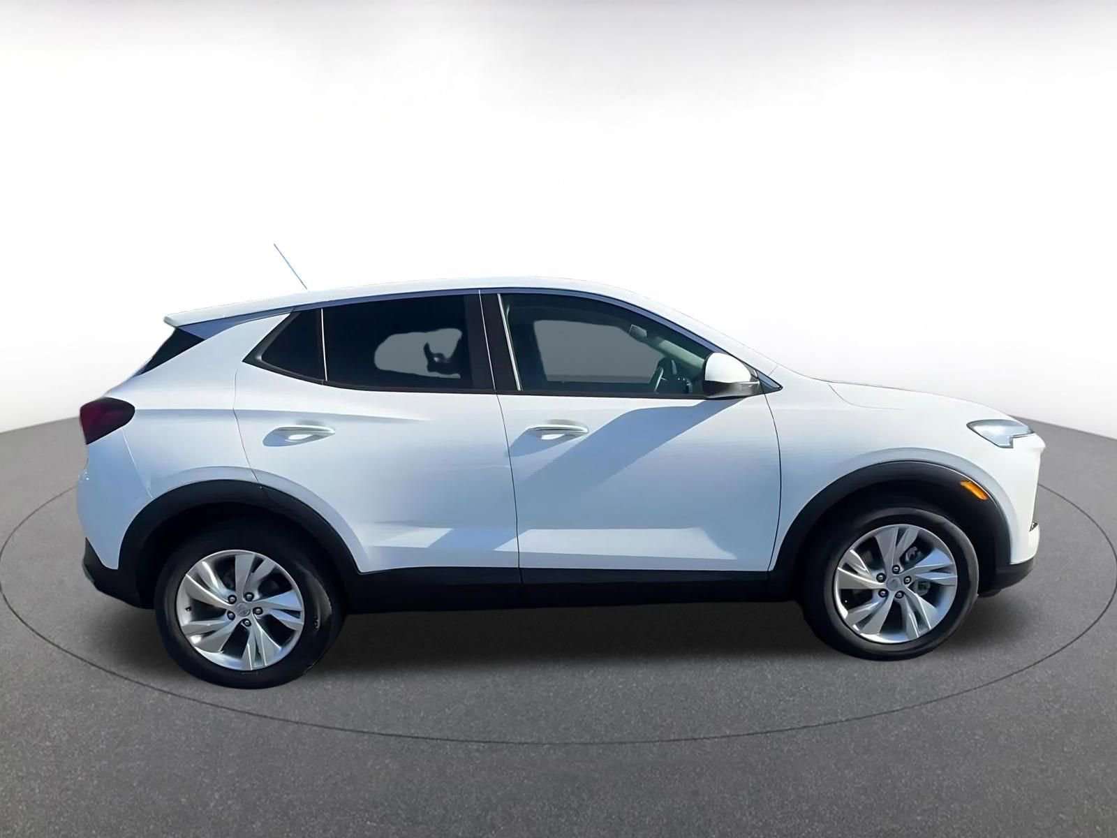 Thumbnail: 2025 Buick Encore GX - 16