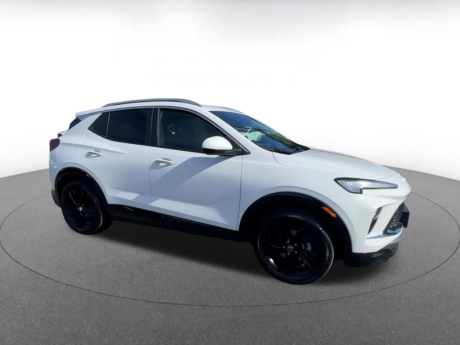 Thumbnail: 2024 Buick Encore GX - 2