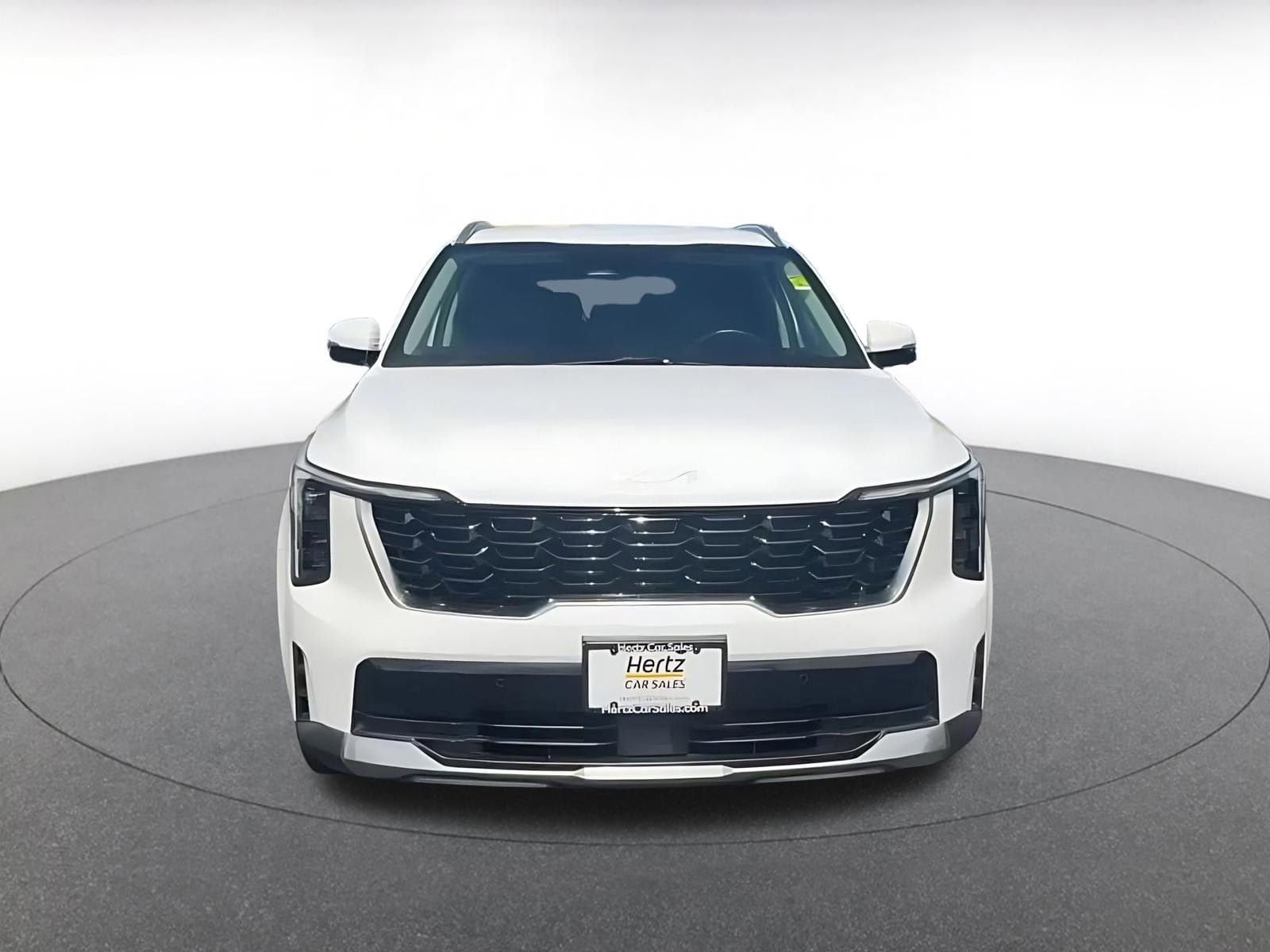 Thumbnail: 2024 Kia Sorento - 4