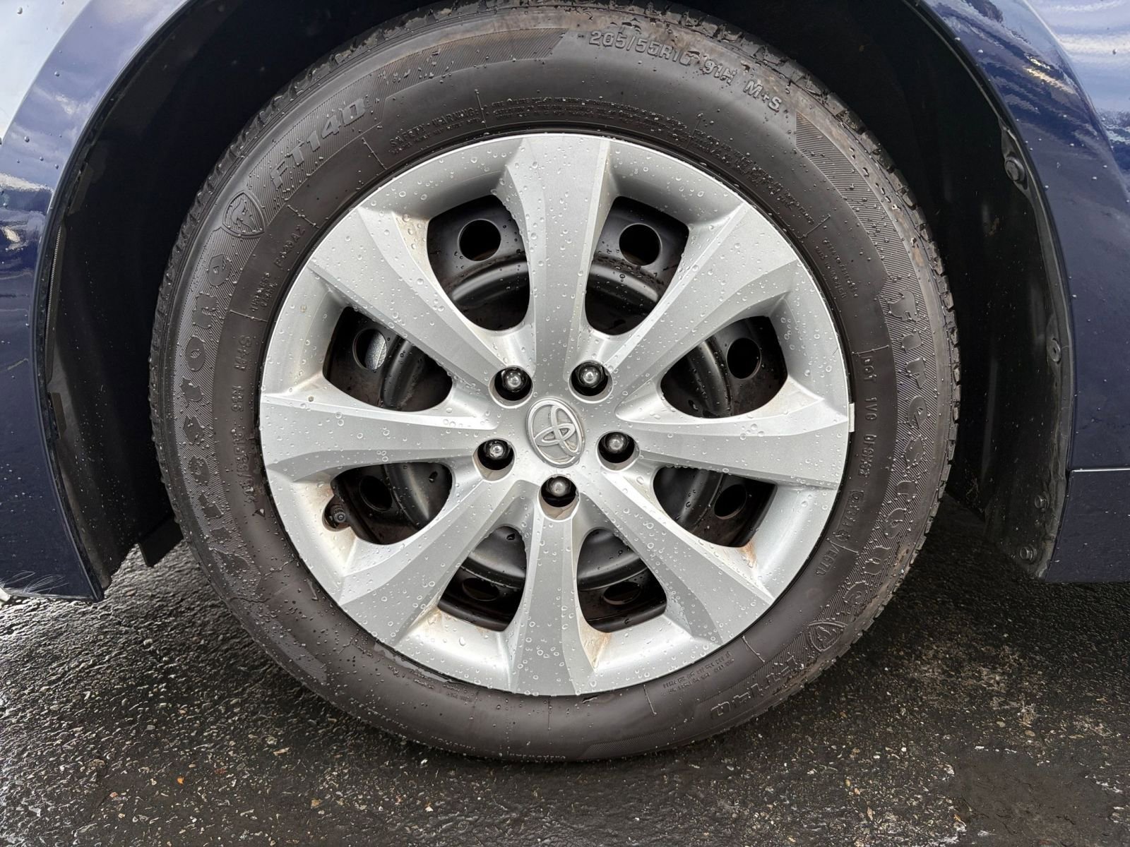 Thumbnail: 2025 Toyota Corolla - 28