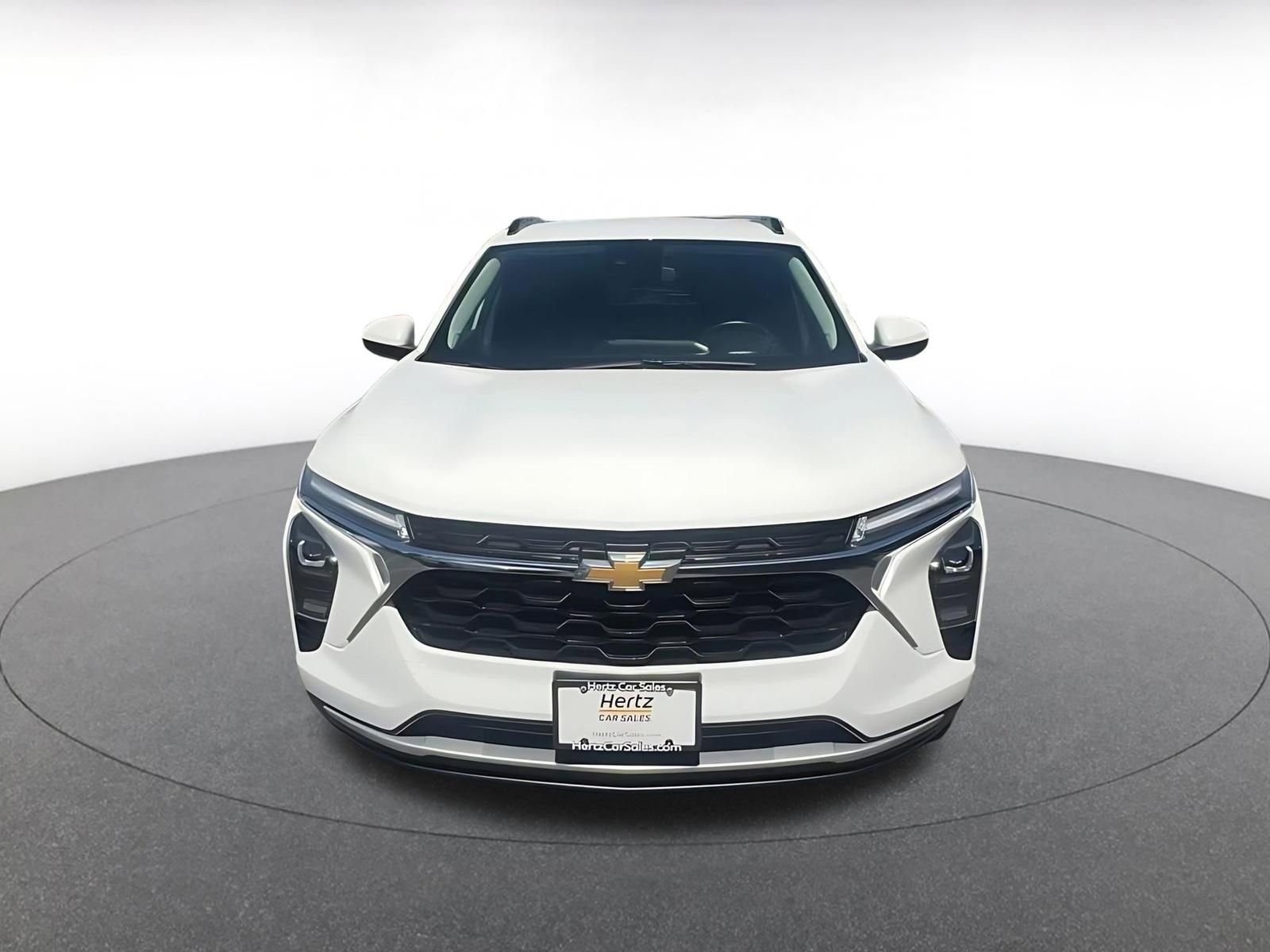 Thumbnail: 2025 Chevrolet Trax - 4
