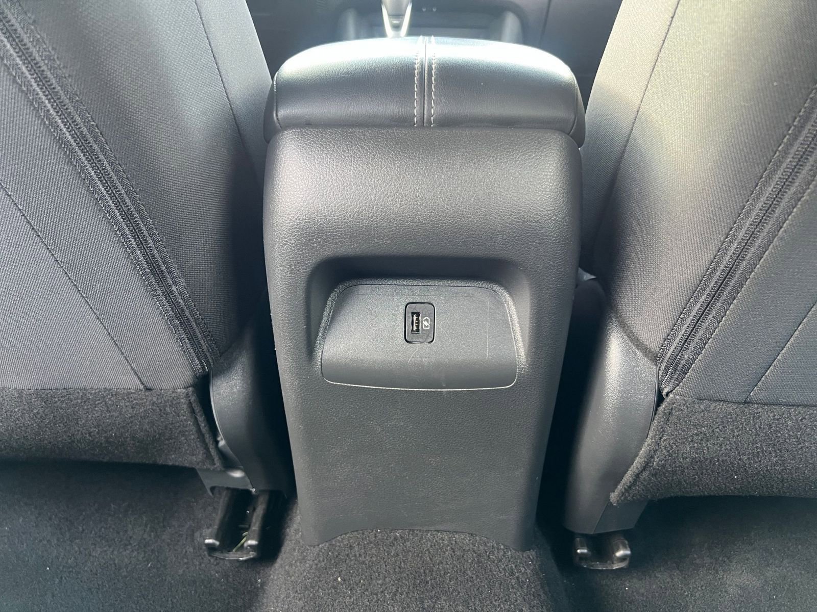 Thumbnail: 2025 Nissan Sentra - 24