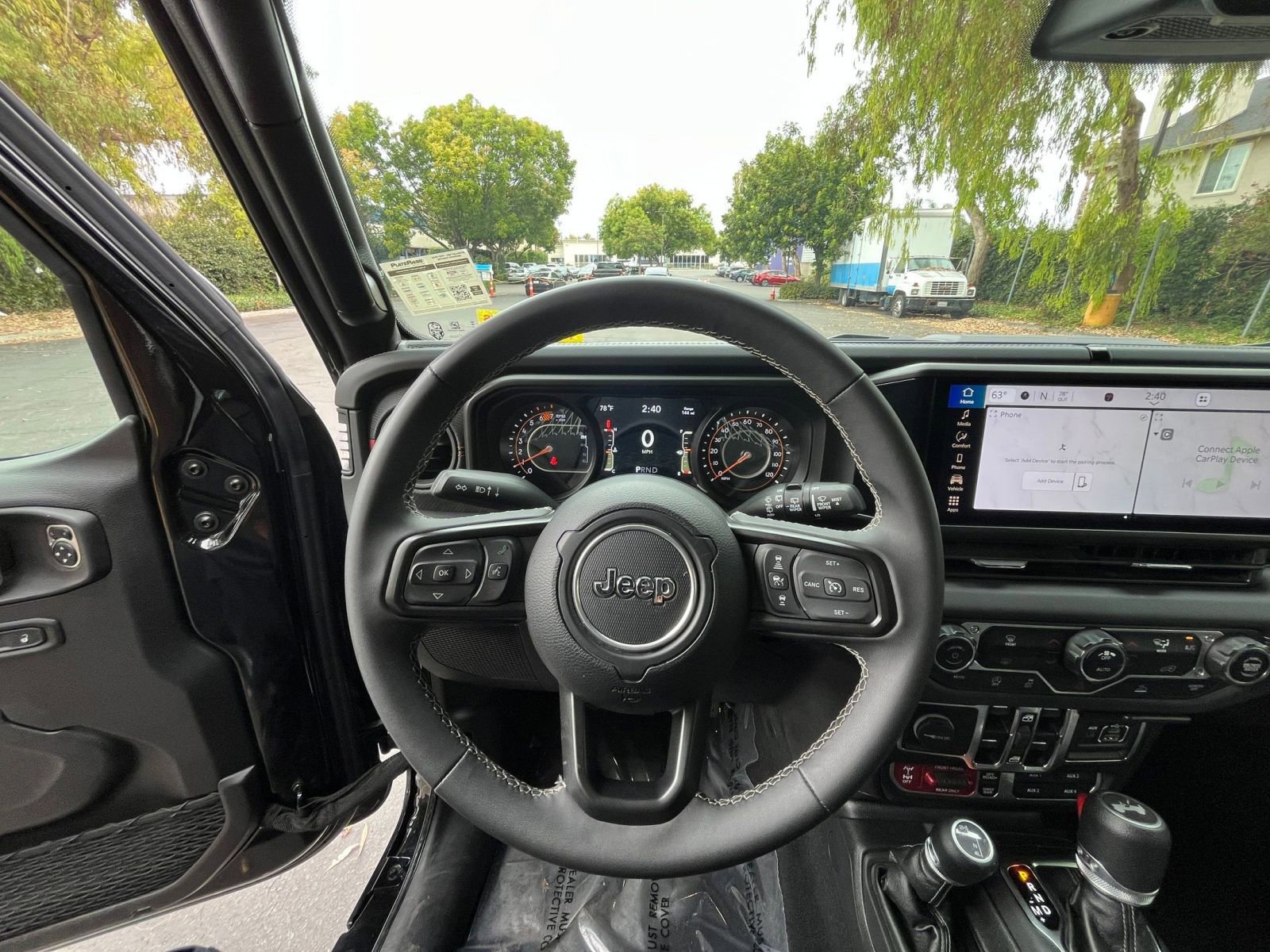 Thumbnail: 2025 Jeep Wrangler - 33