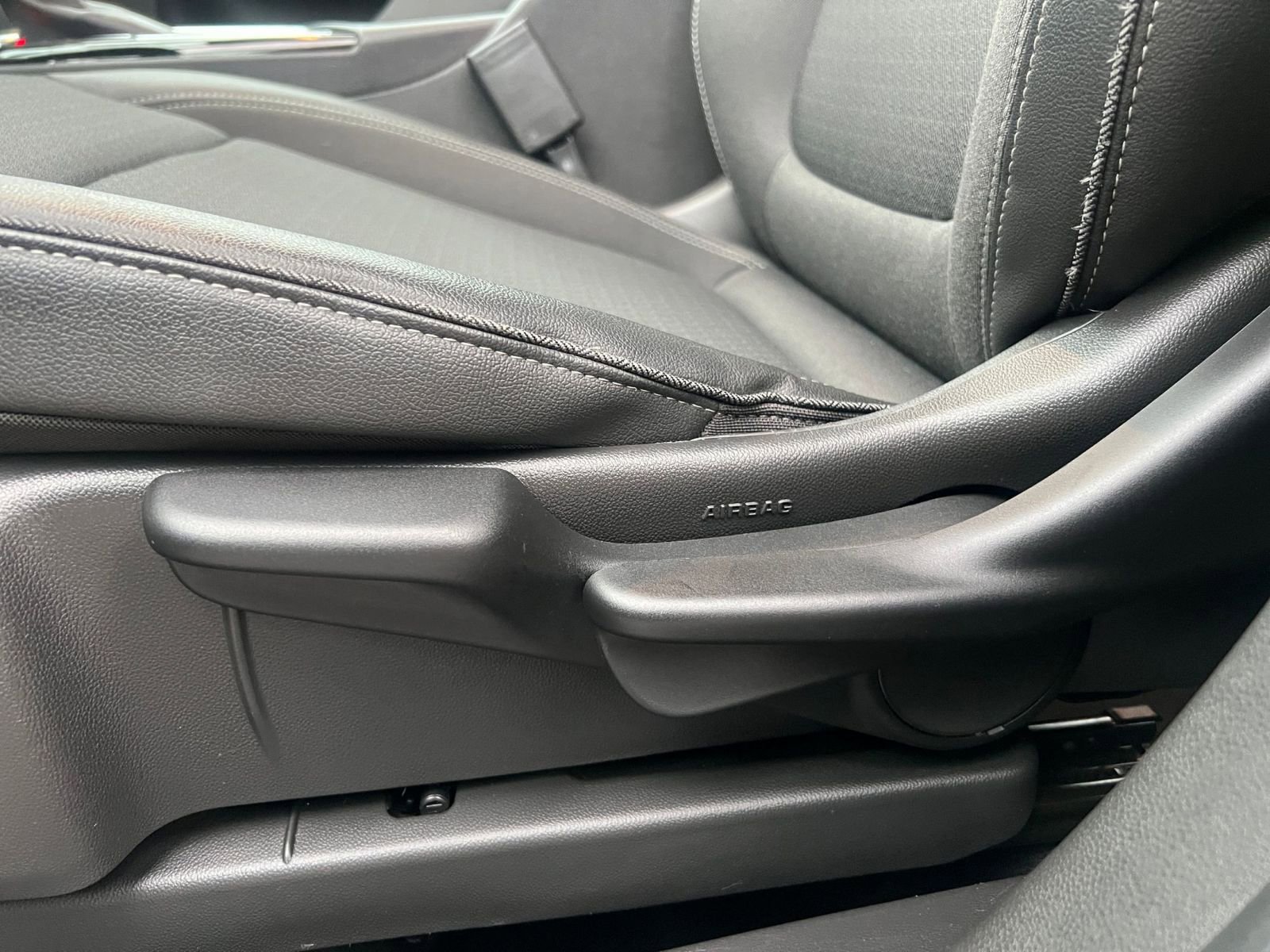 Thumbnail: 2025 Buick Encore GX - 23