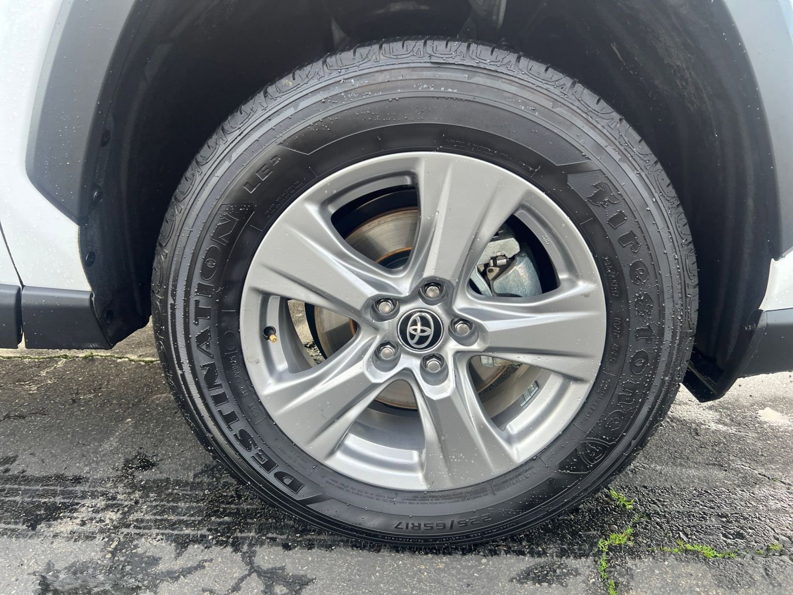 Thumbnail: 2025 Toyota RAV4 - 30