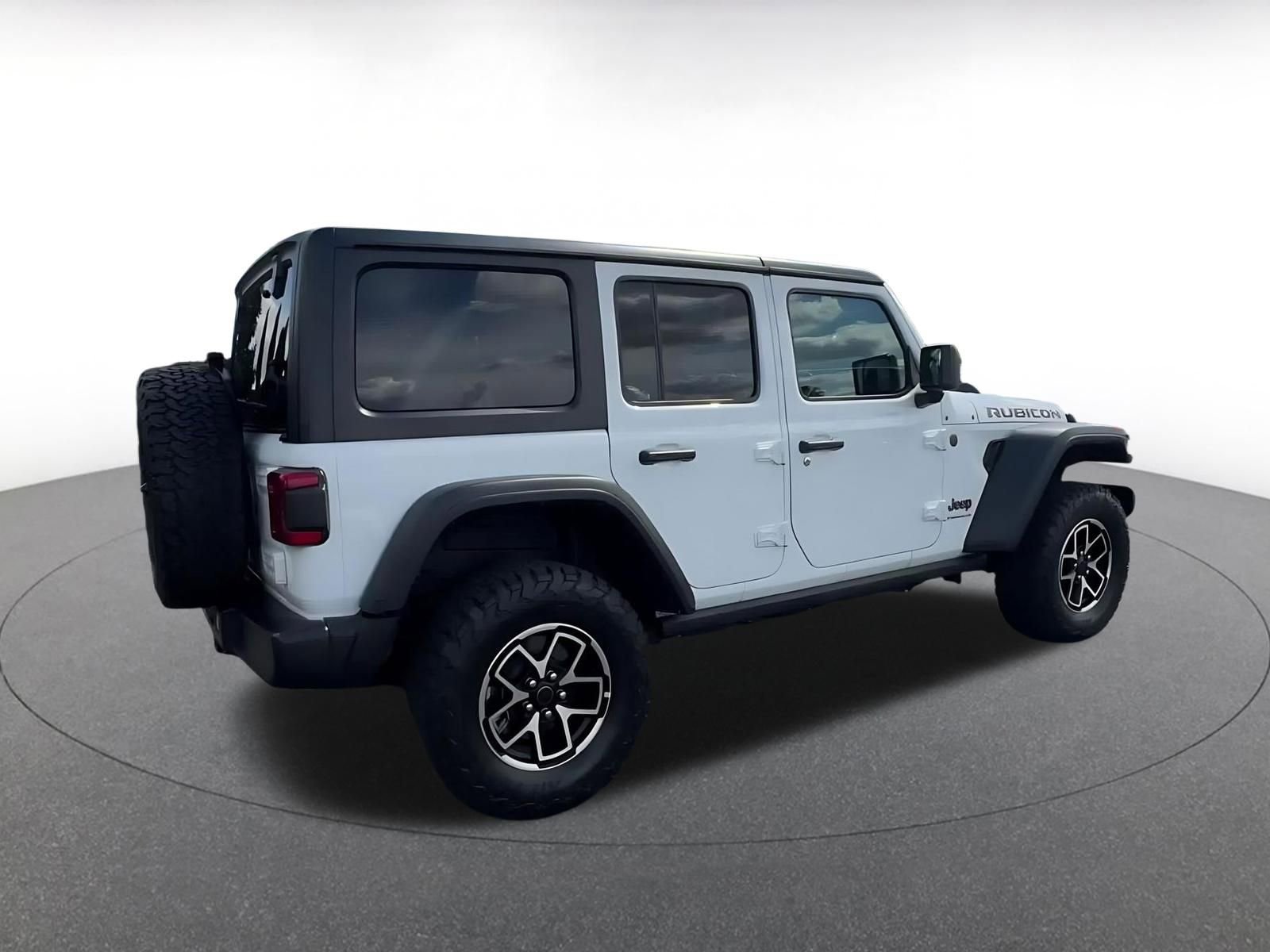 Thumbnail: 2025 Jeep Wrangler - 12