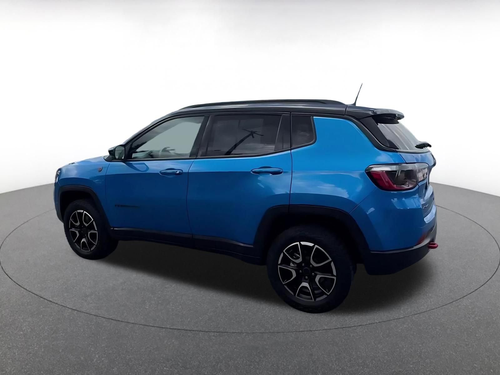 Thumbnail: 2025 Jeep Compass - 10