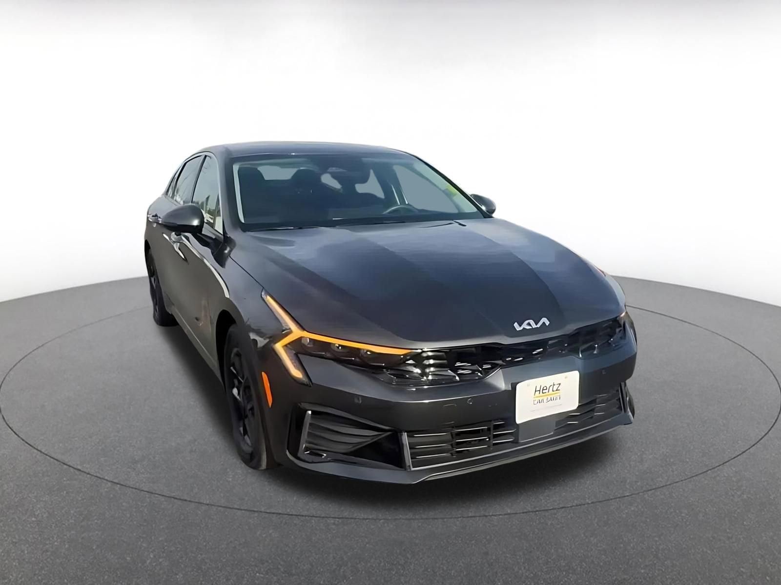 Thumbnail: 2025 Kia K5 - 3