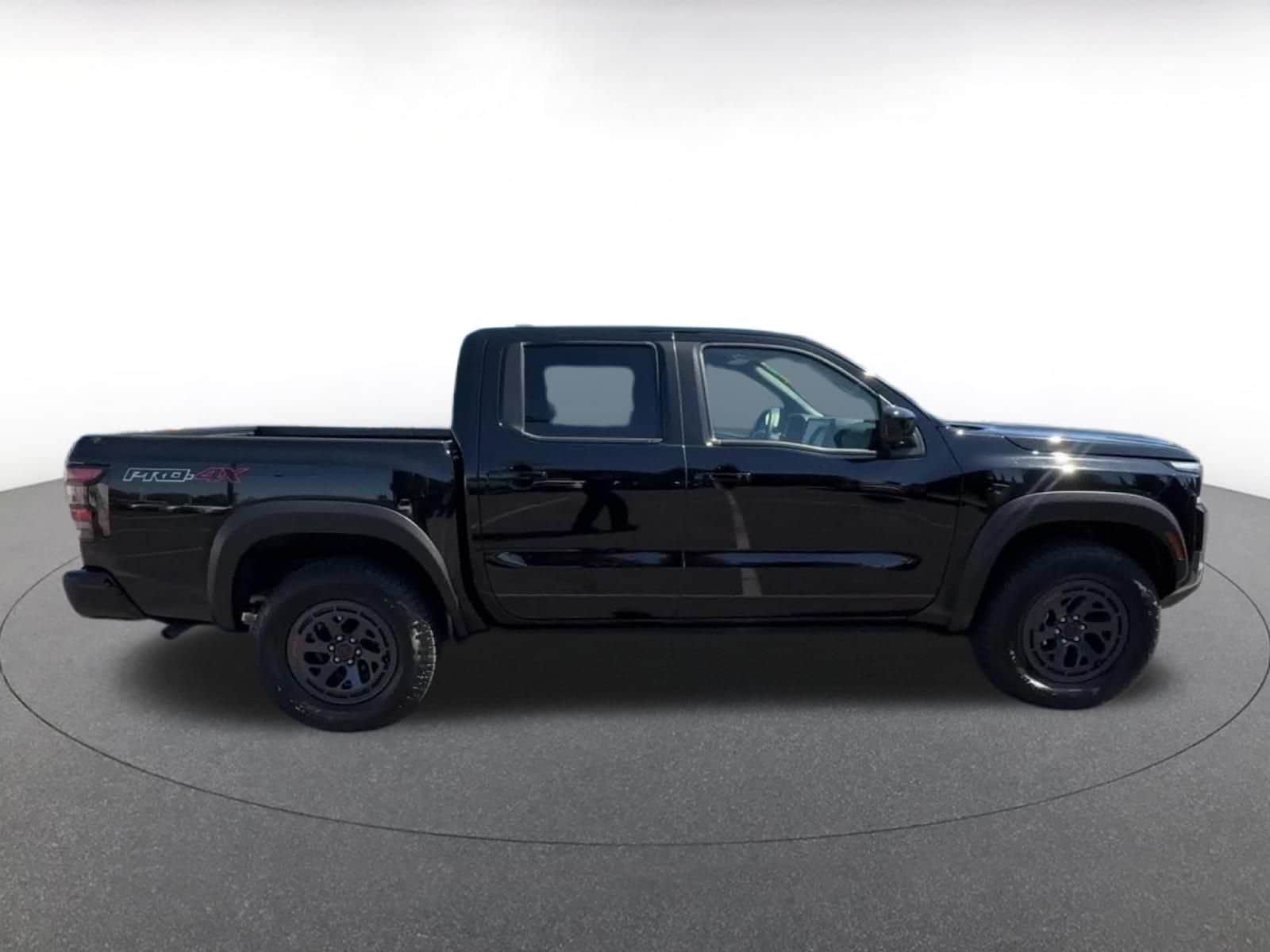Thumbnail: 2026 Nissan Frontier - 16