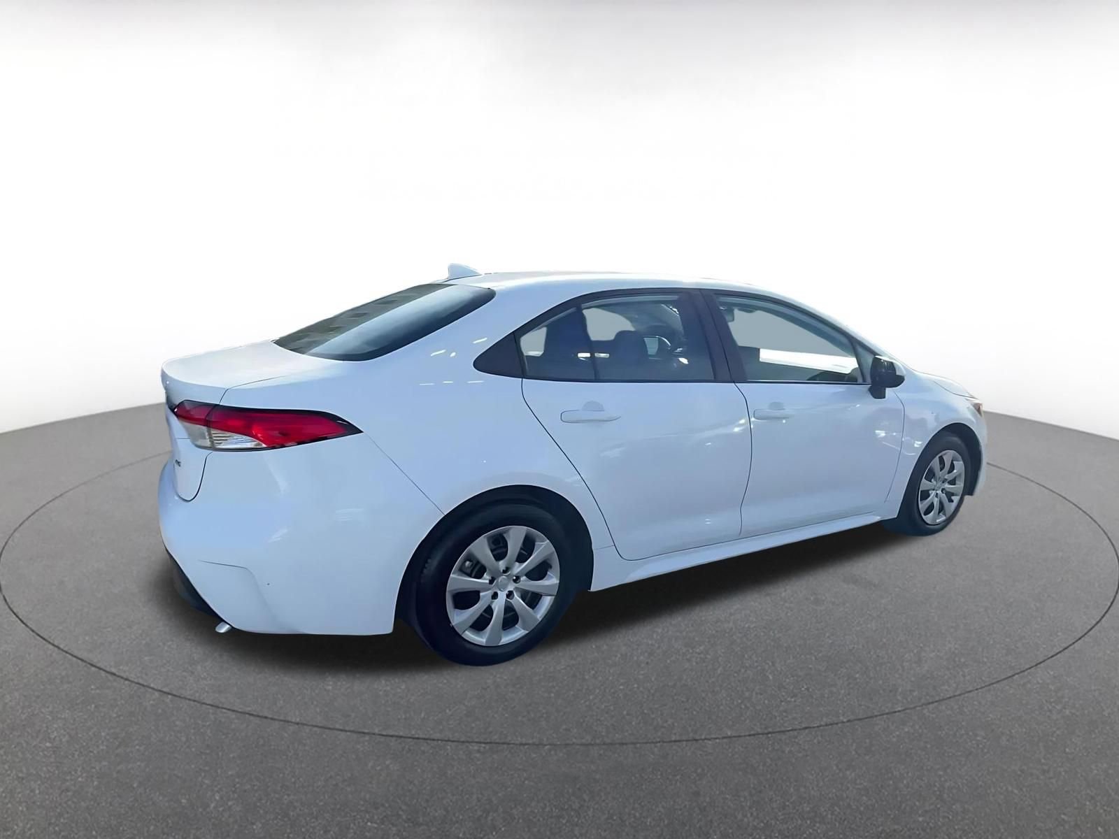 Thumbnail: 2025 Toyota Corolla - 15