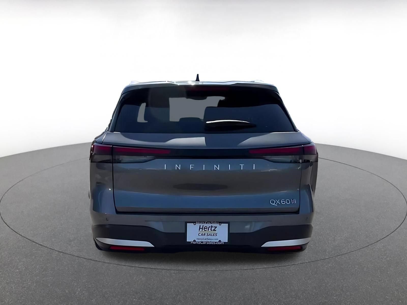 Thumbnail: 2026 INFINITI QX60 - 10