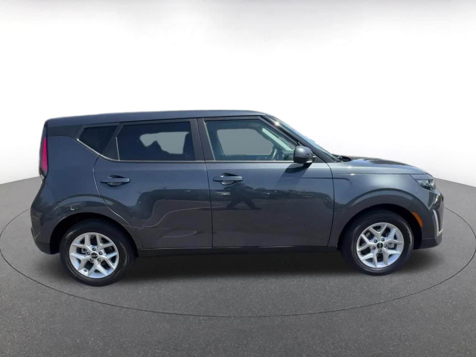 Thumbnail: 2025 Kia Soul - 16