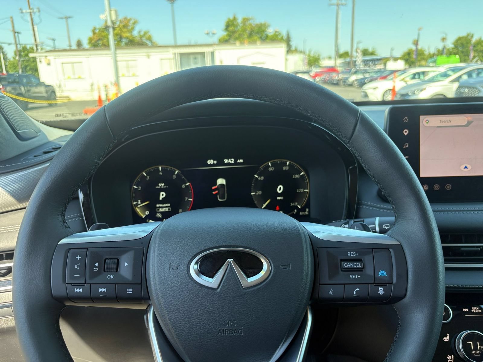 Thumbnail: 2026 INFINITI QX60 - 31