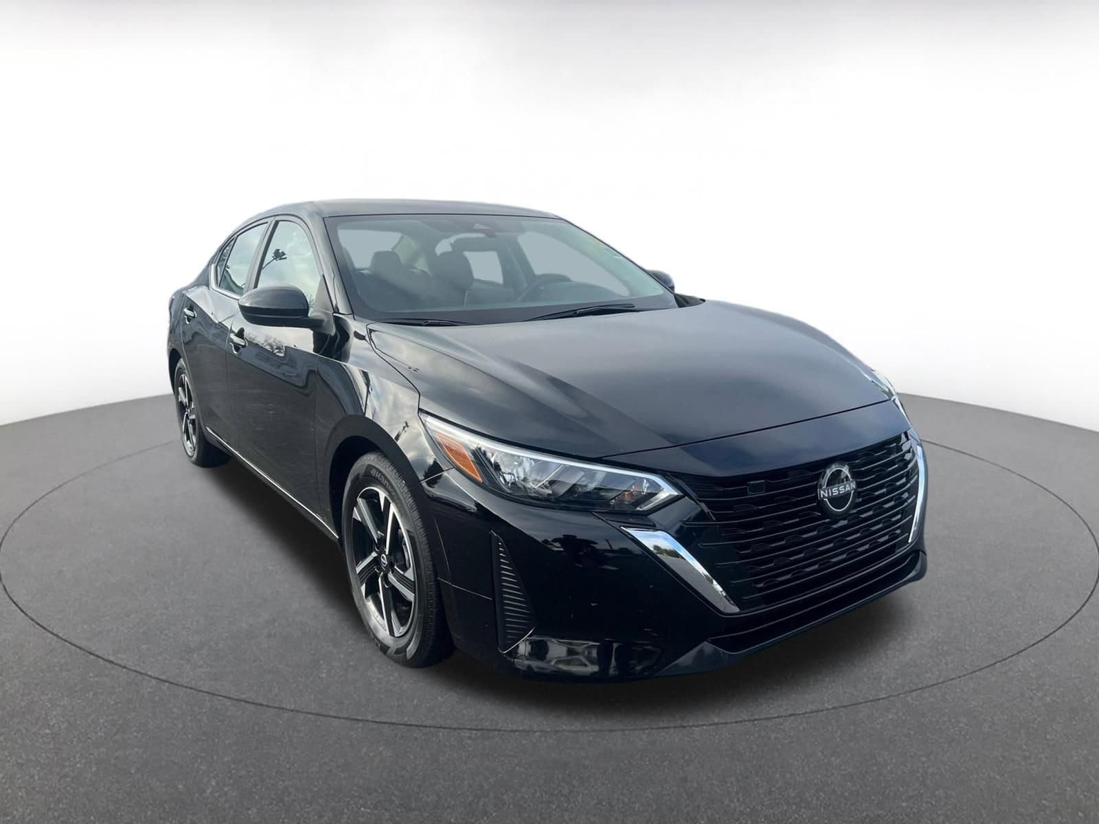 Thumbnail: 2025 Nissan Sentra - 1