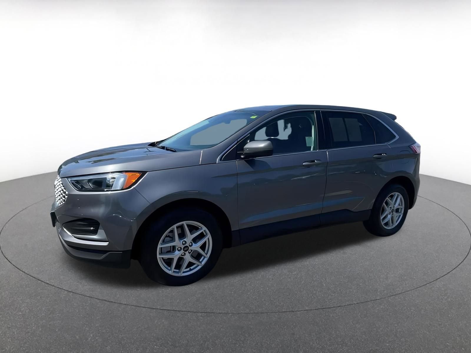 Thumbnail: 2023 Ford Edge - 8